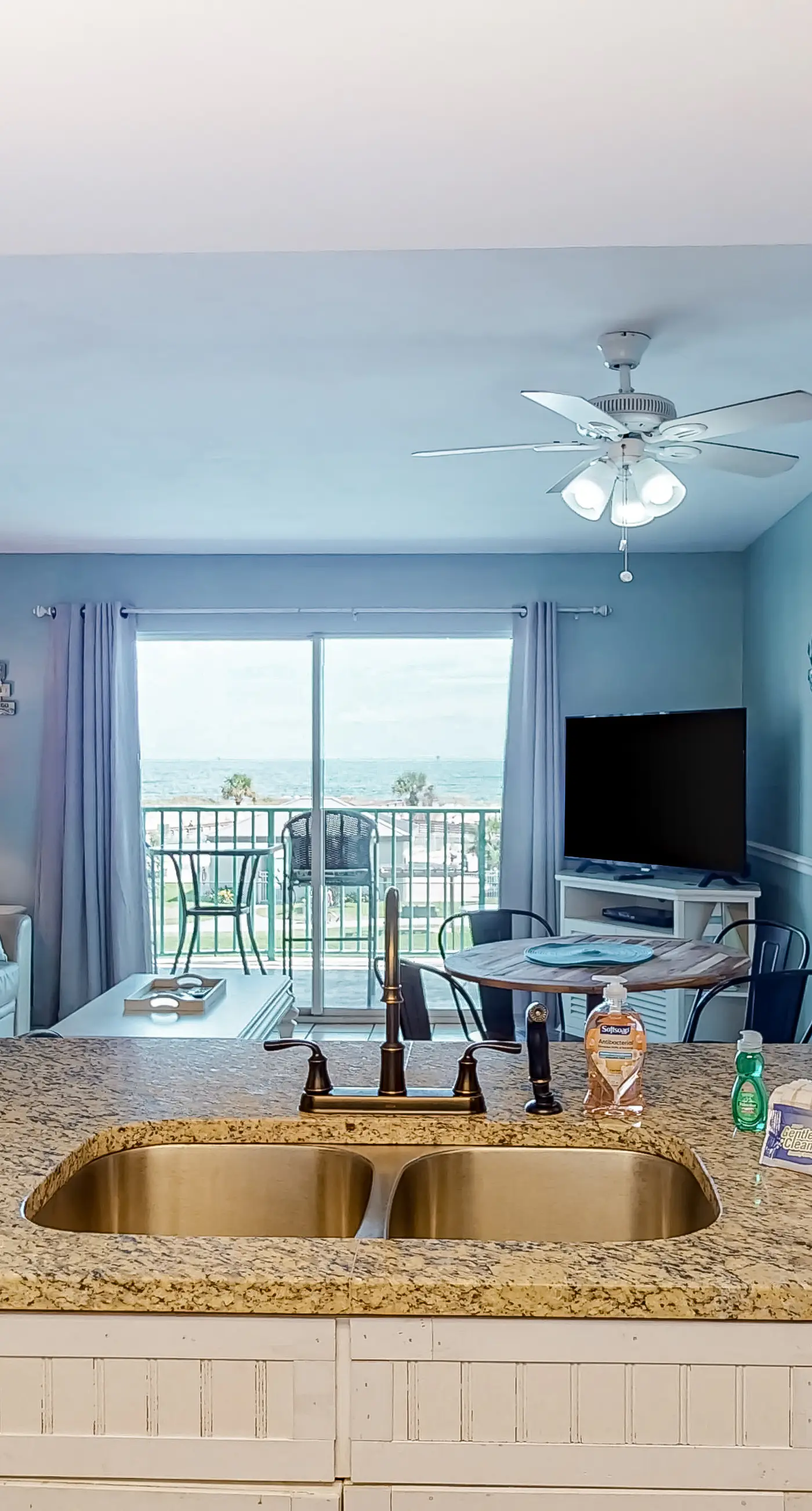 Gulf-view condo with 4 pools, hot tubs, beach access, central AC, & washer/dryer