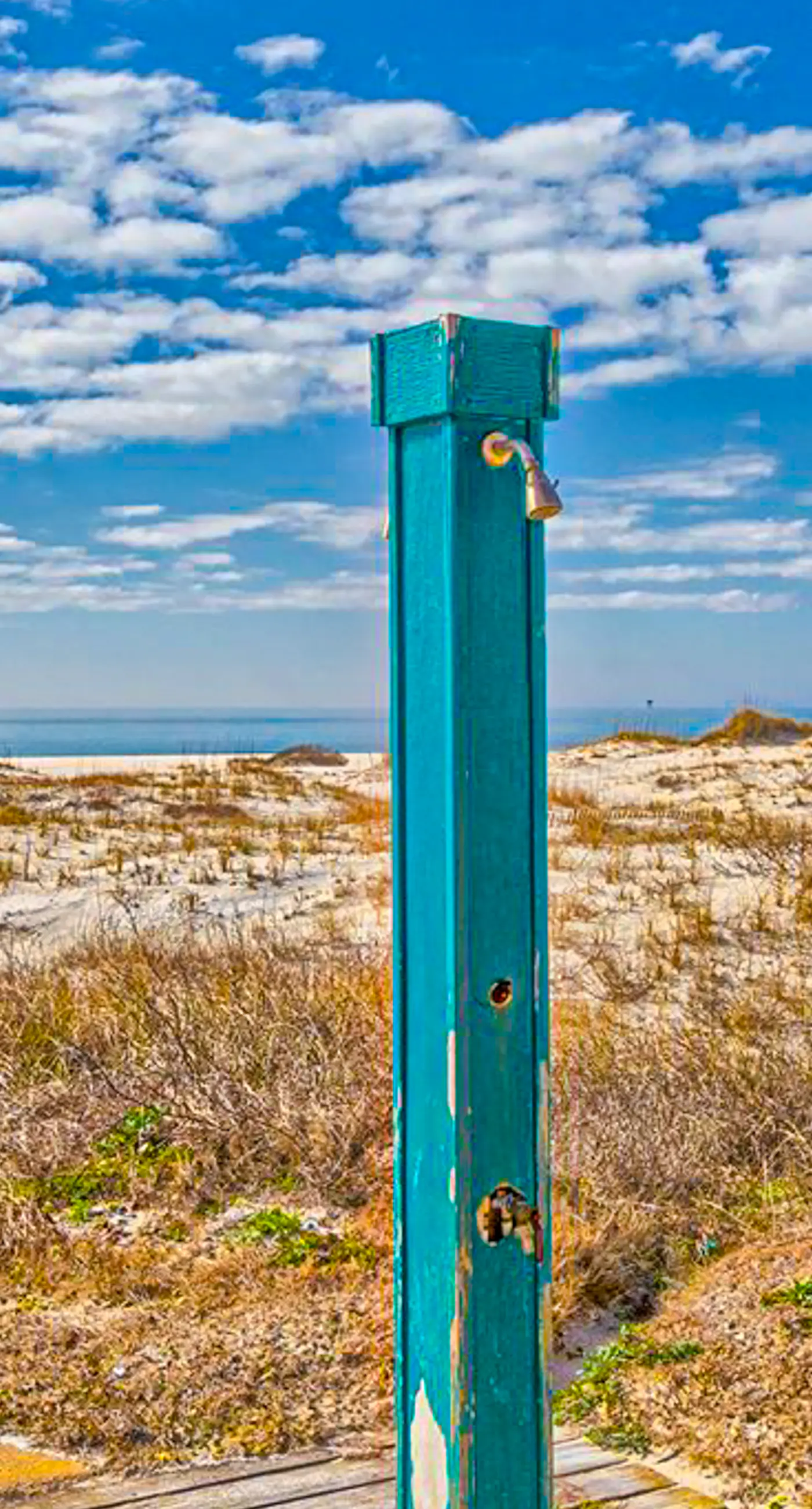 Gulf-view condo with 4 pools, hot tubs, beach access, central AC, & washer/dryer