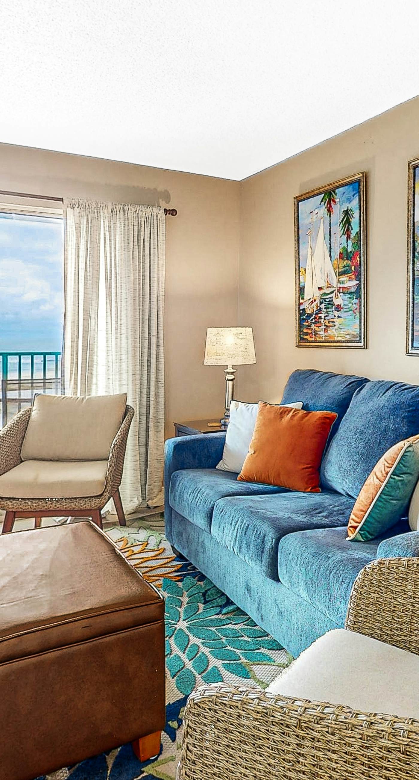 Beachfront condo with Gulf views, pools, hot tubs, tennis, & balcony