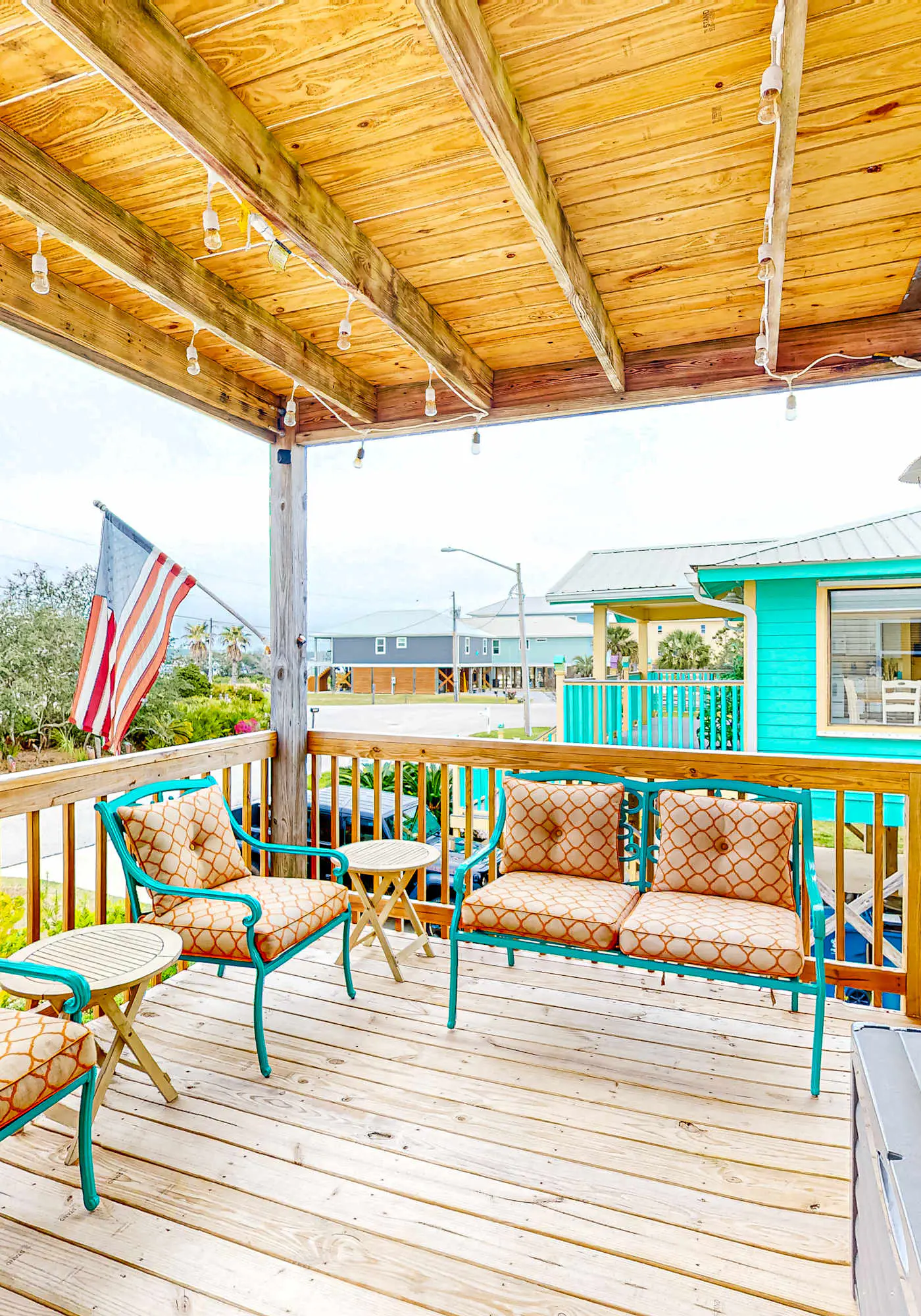 Lagoon-view duplex with free WiFi, deck, & private washer/dryer - dog-friendly