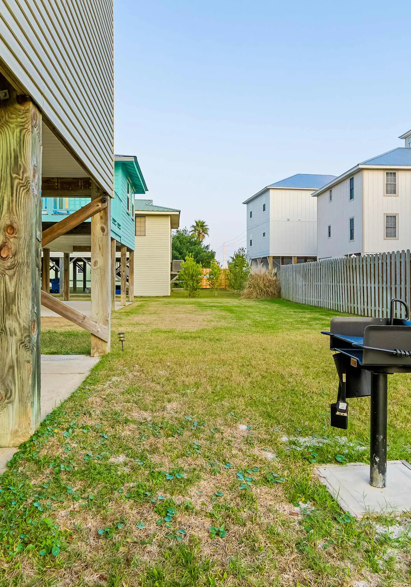 Lagoon-view duplex with free WiFi, deck, & private washer/dryer - dog-friendly