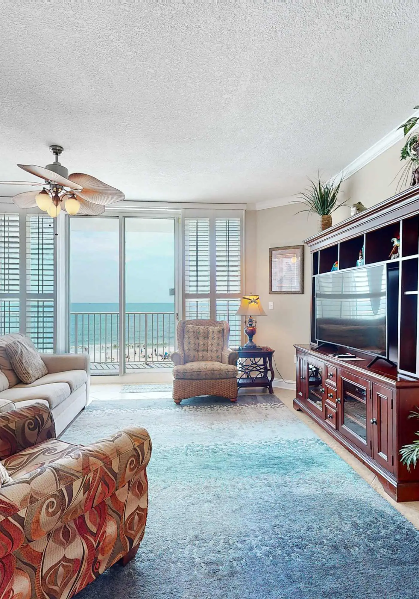 Gulf-view condo with direct beach access, indoor/outdoor pools, hot tub, sauna