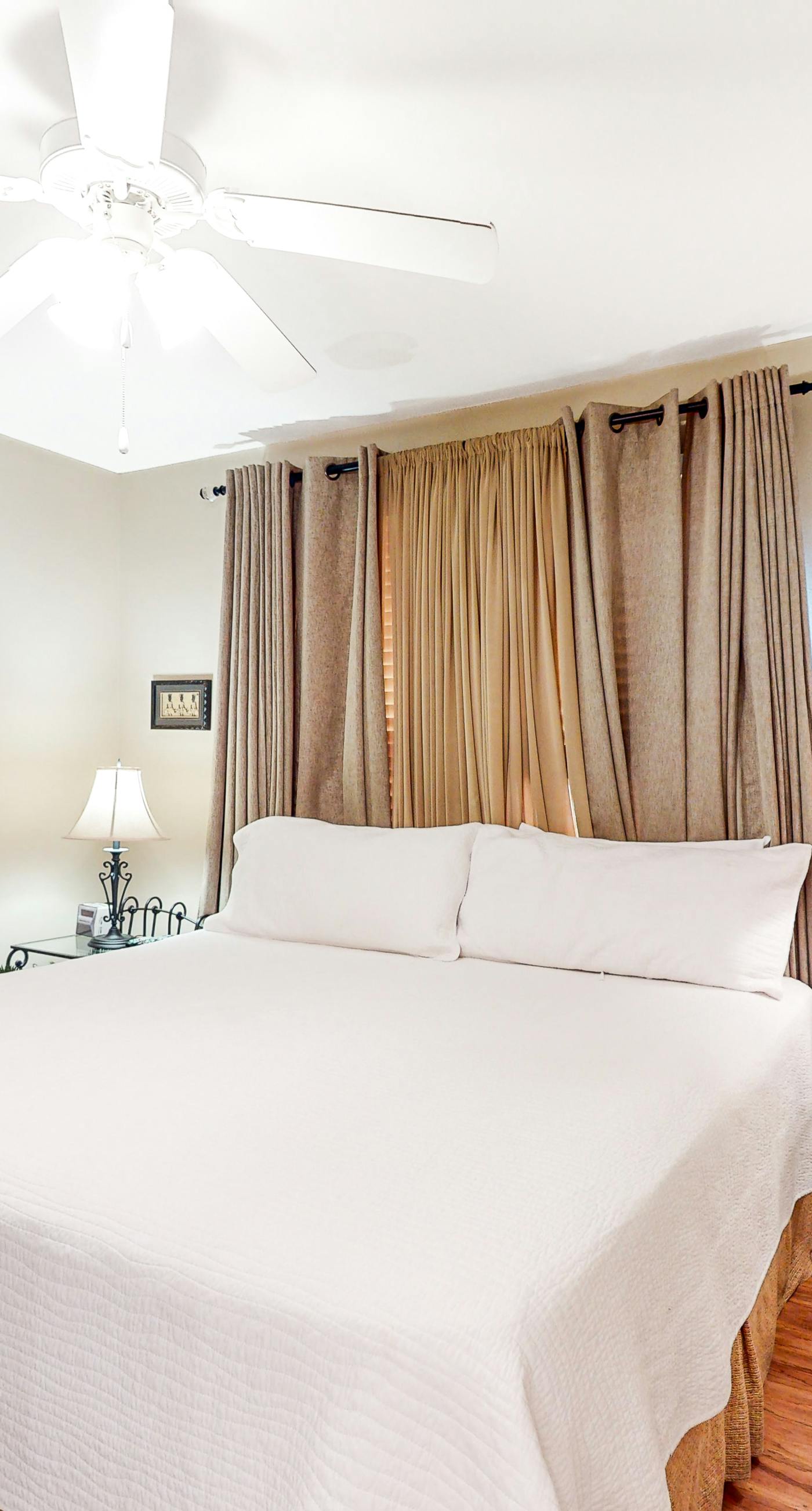 Stylish coastal escape near the beach with pool, WiFi, full kitchen & central AC