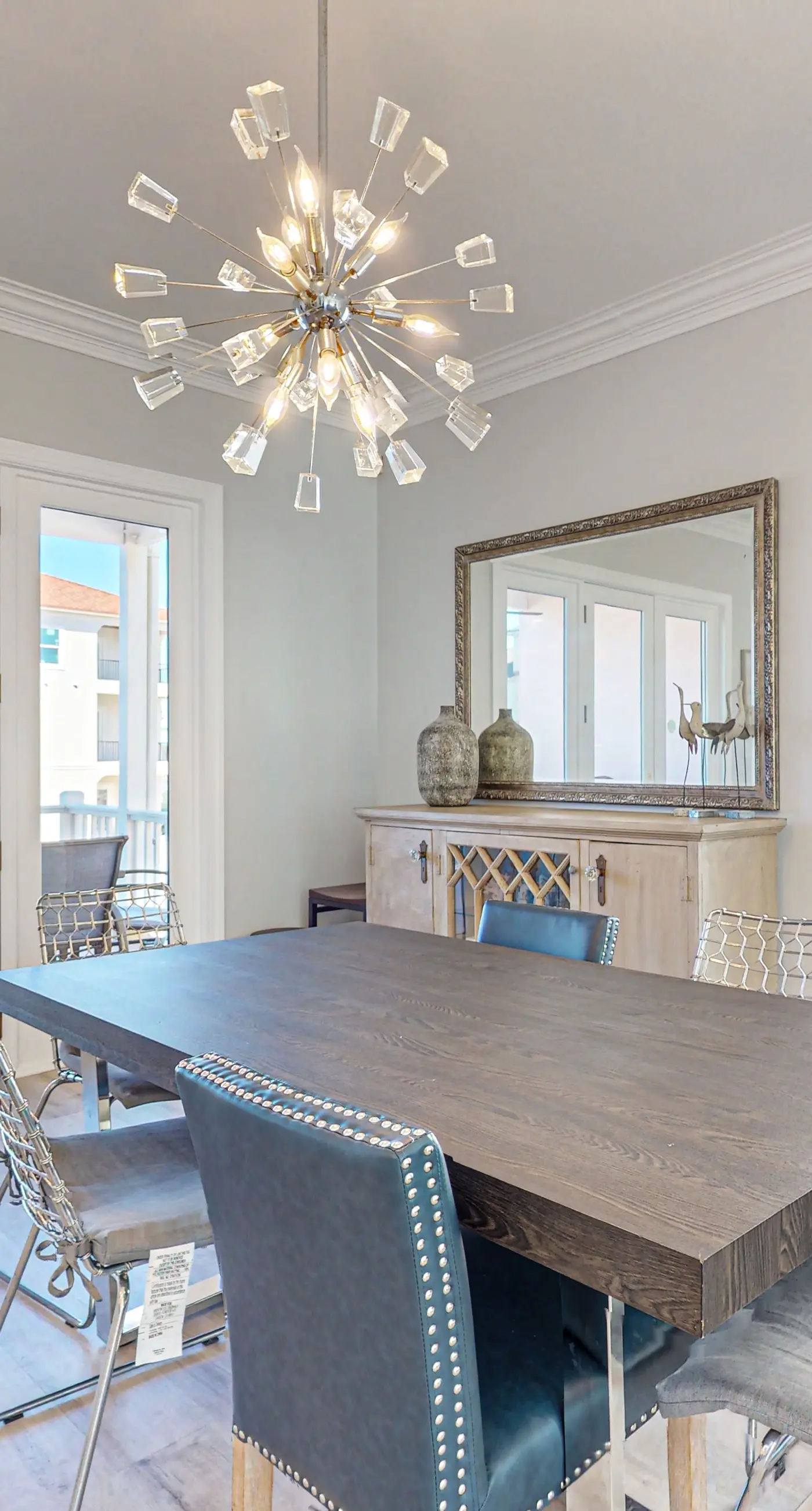 Dog-friendly home with beach access, outdoor pool, and tennis - gated community