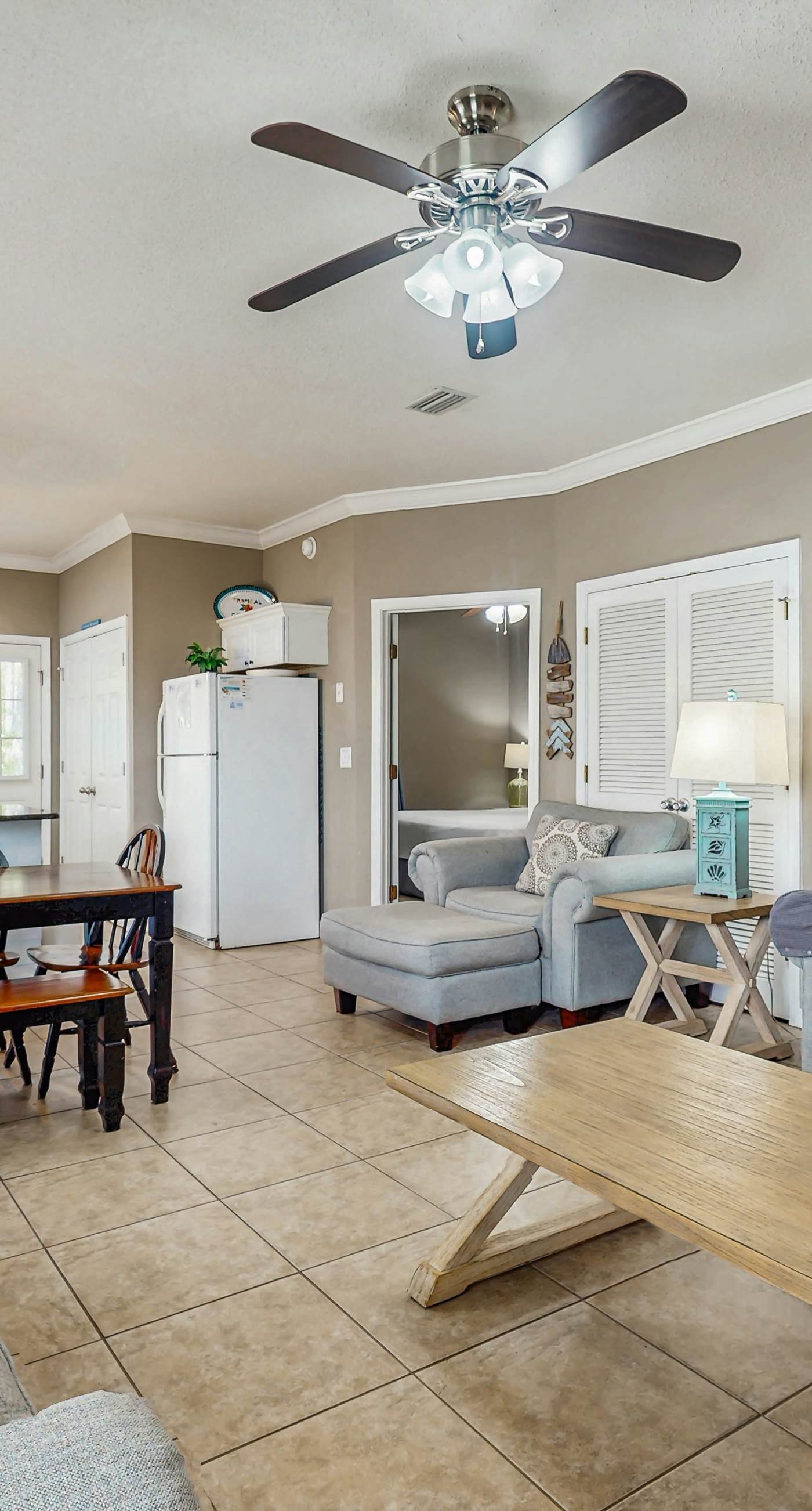 Spacious condo with pool & screened porch