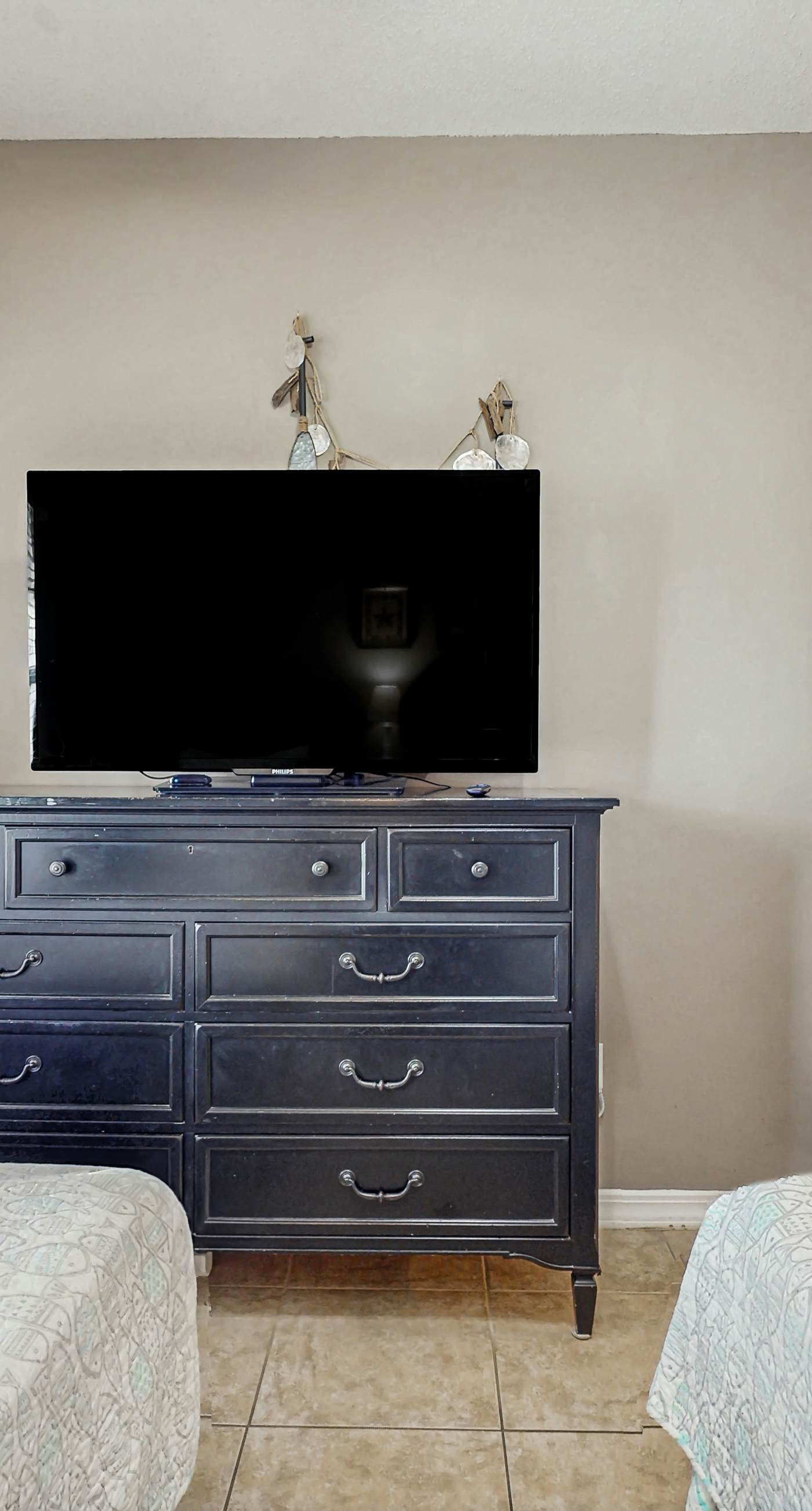 Spacious condo with pool & screened porch