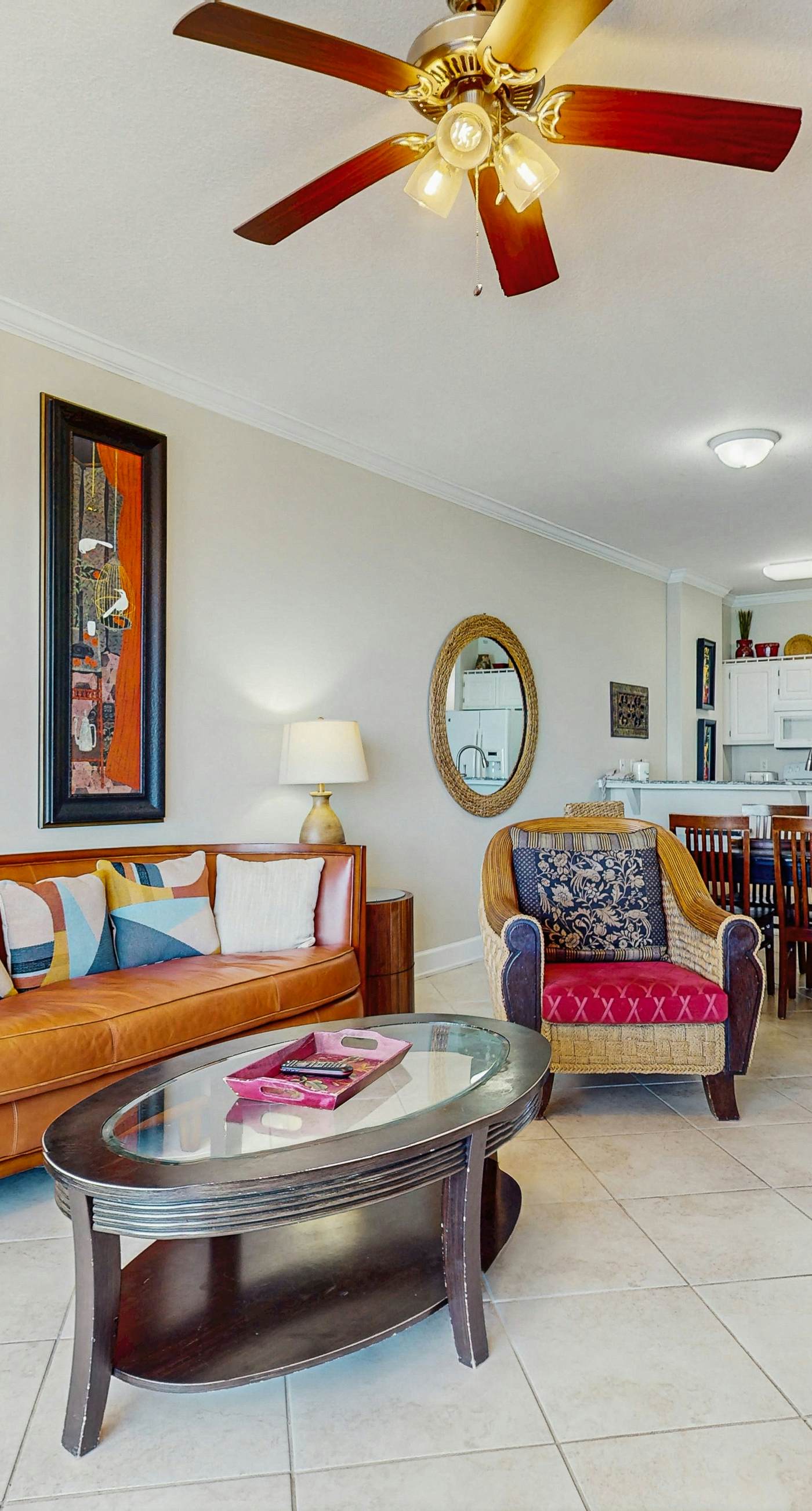 4th-floor Gulf-front condo with balcony, pool, hot tub, sauna & gym