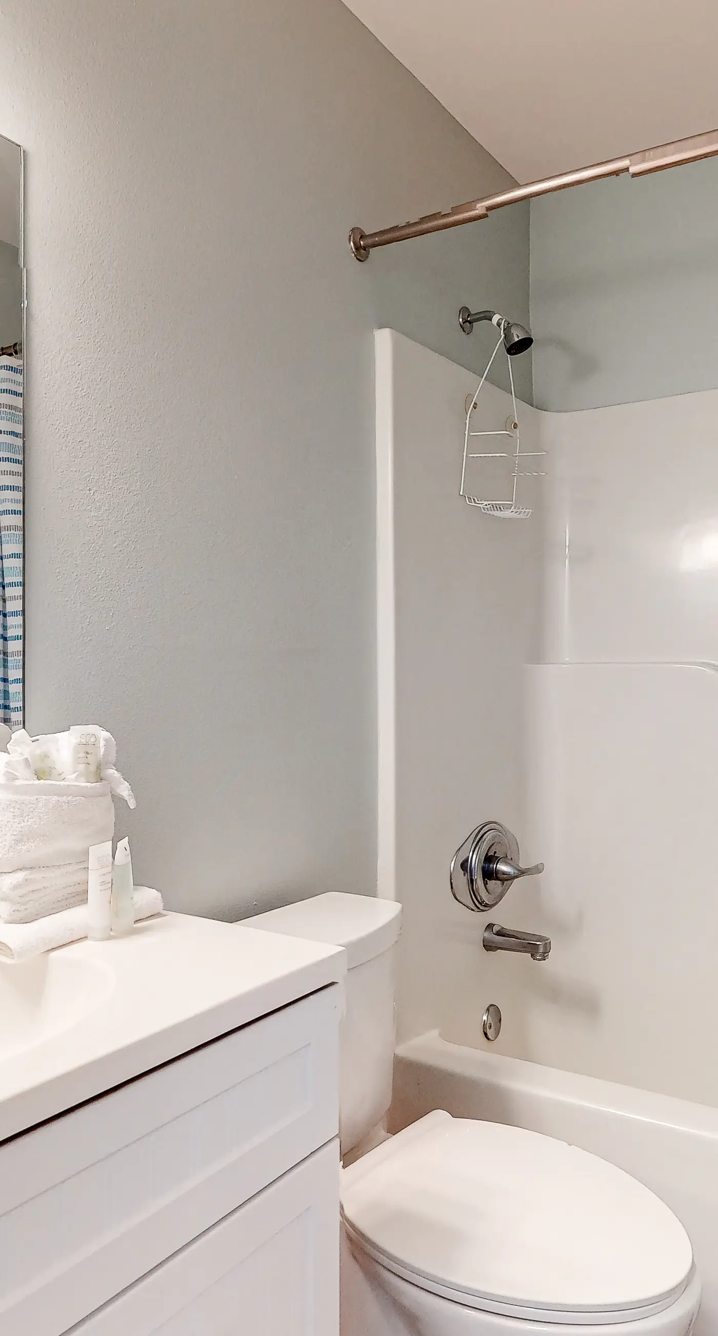 Convenient condo w/ private balcony, beach views, shared pool & AC