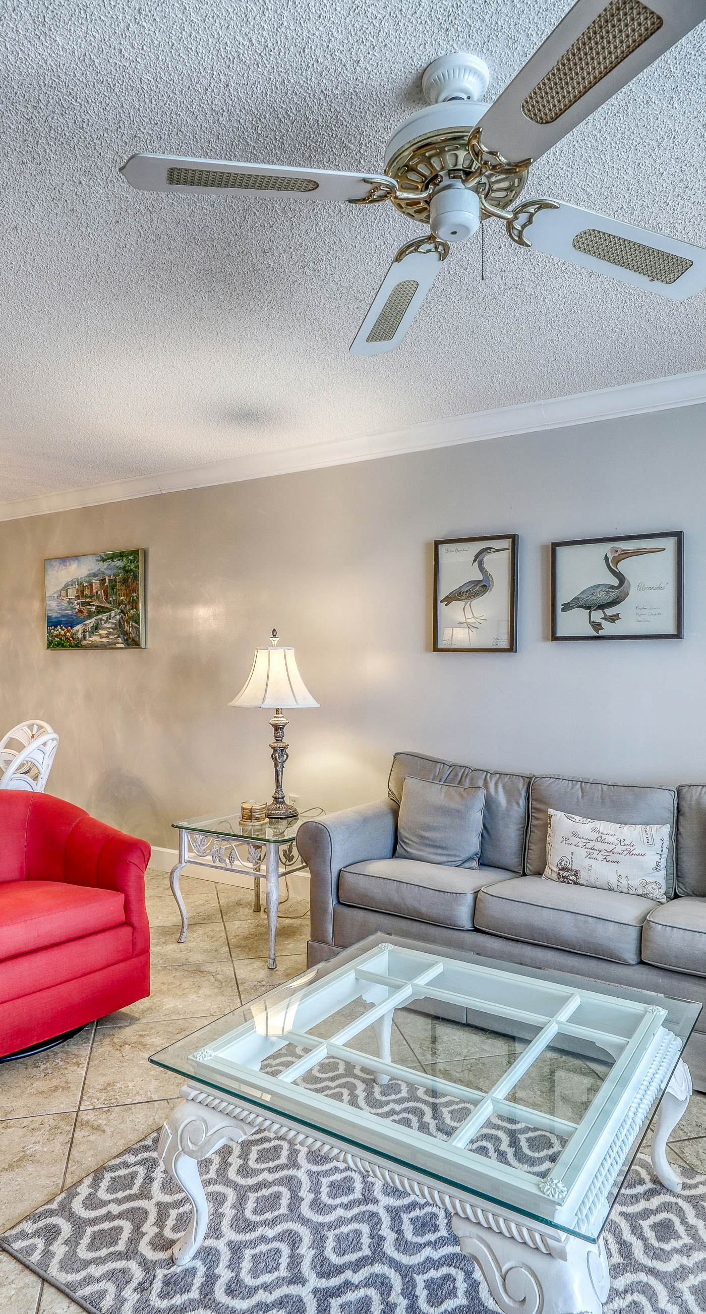 Waterfront condo w/ open layout, Gulf views, indoor & outdoor pools, & hot tub