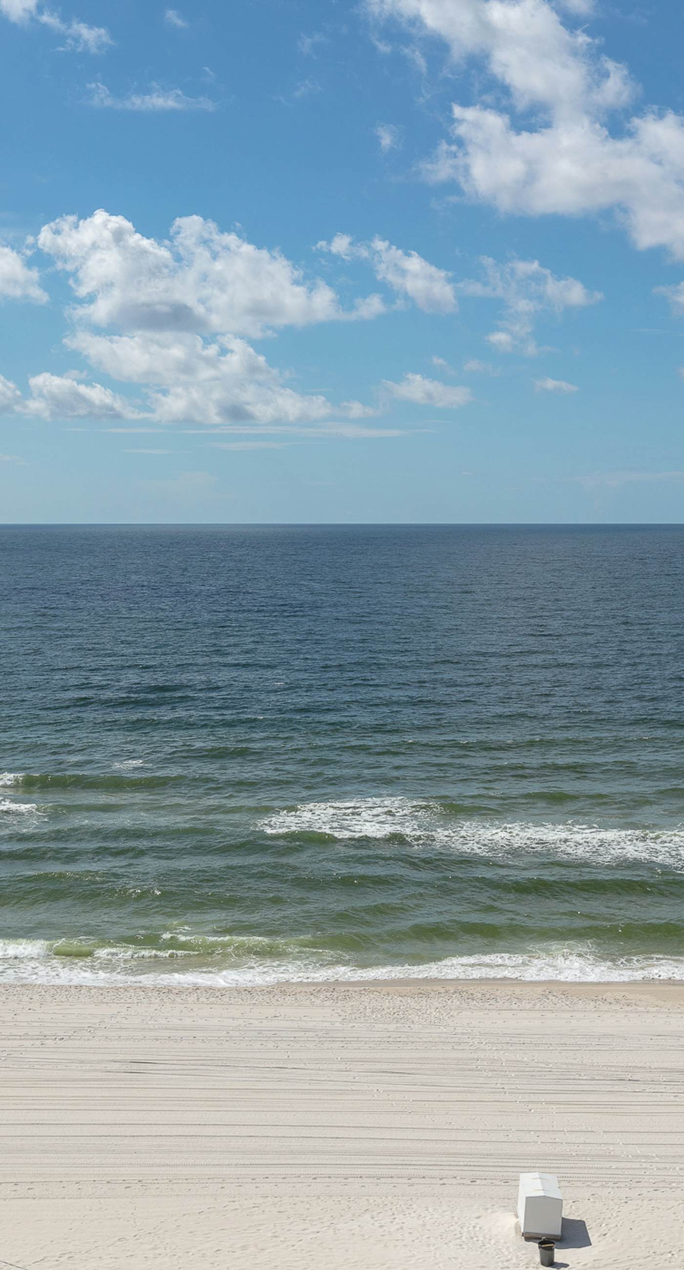 Waterfront condo w/ open layout, Gulf views, indoor & outdoor pools, & hot tub