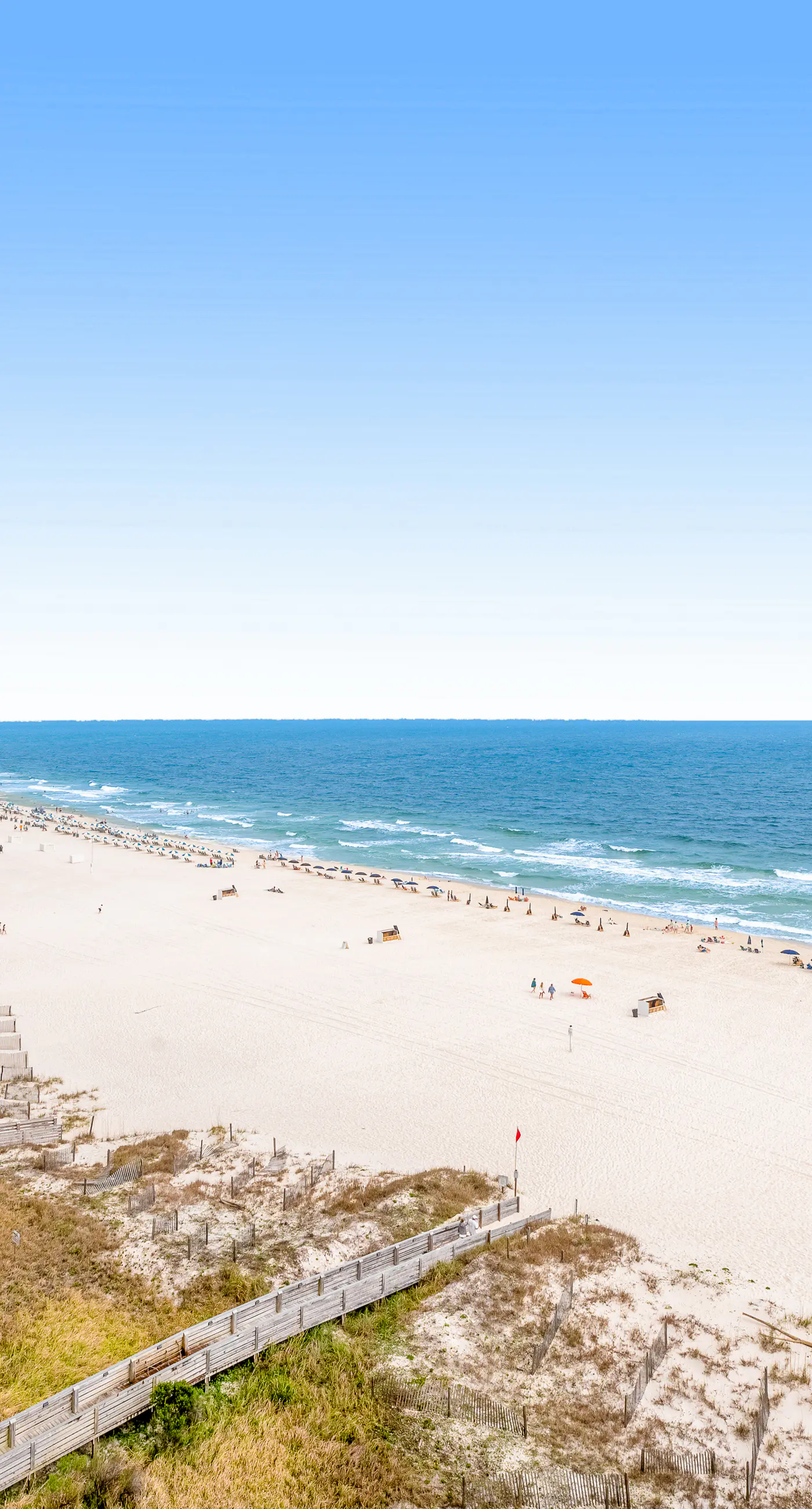 Bold & Bright Beachfront Condo with Resort Style  Pools, Sauna, Fitness Room, Private Balcony featuring amazing Views!