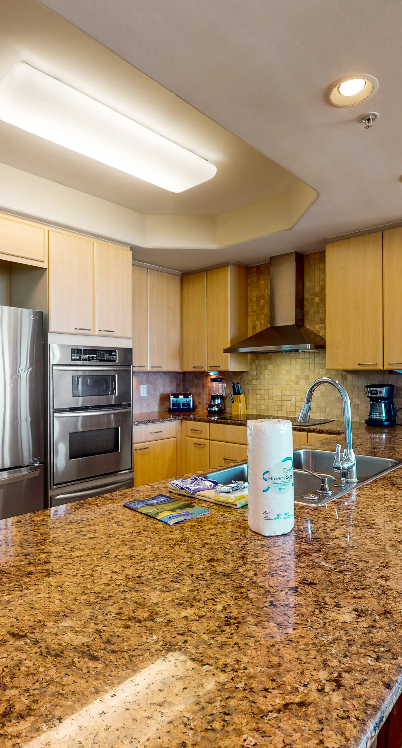 Gulf Getaway at Caribe with Stunning Views, Heated Pools, Spa, Sauna, Tennis