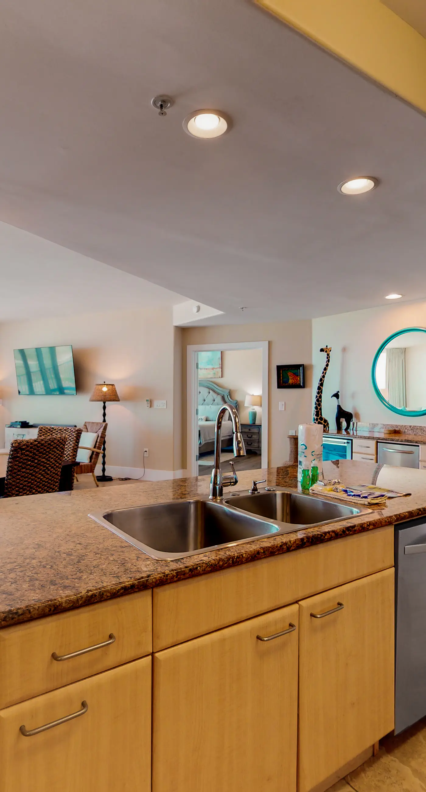 Gulf Getaway at Caribe with Stunning Views, Heated Pools, Spa, Sauna, Tennis