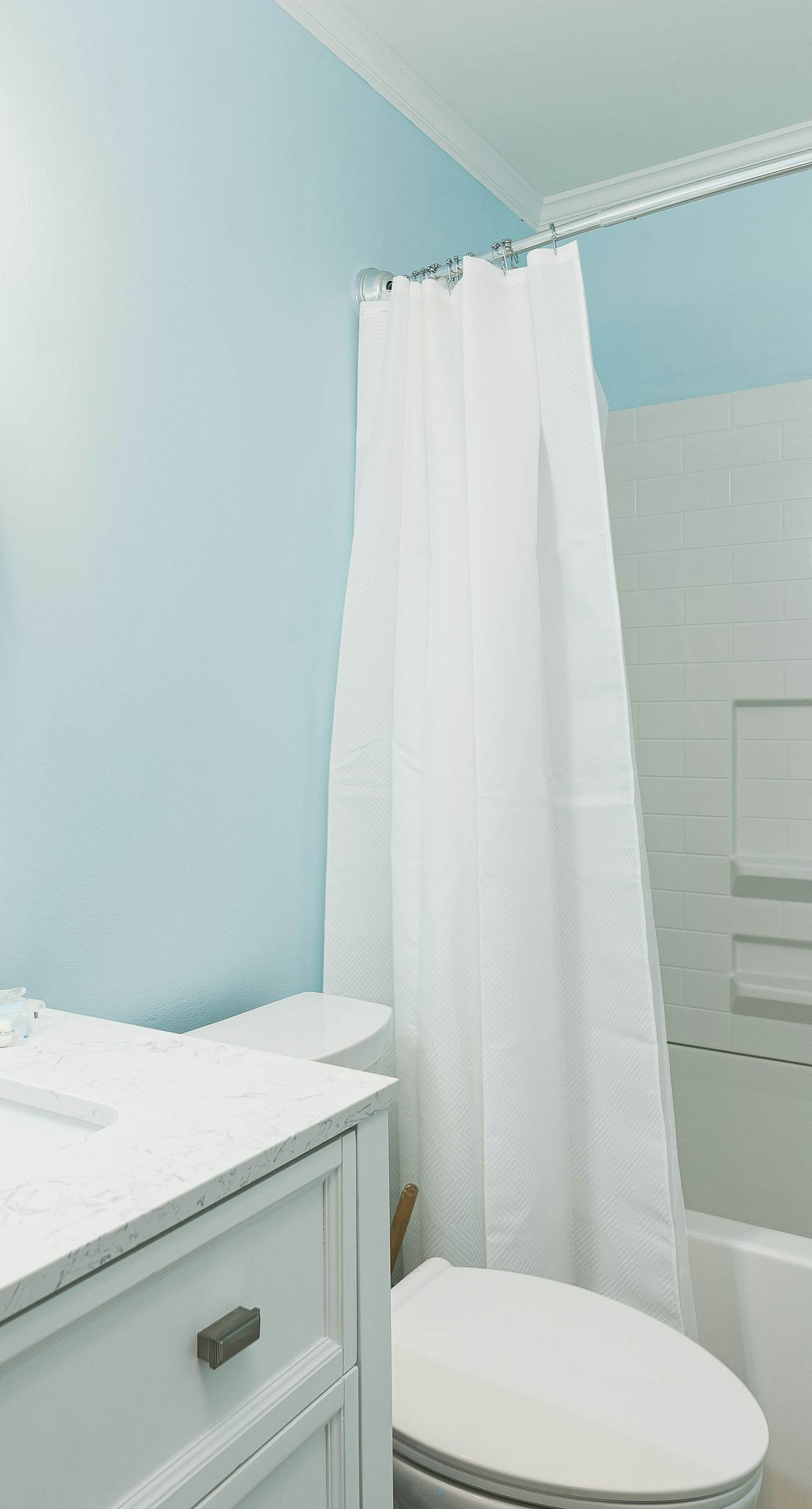 Coastal condo with special fall & winter rates