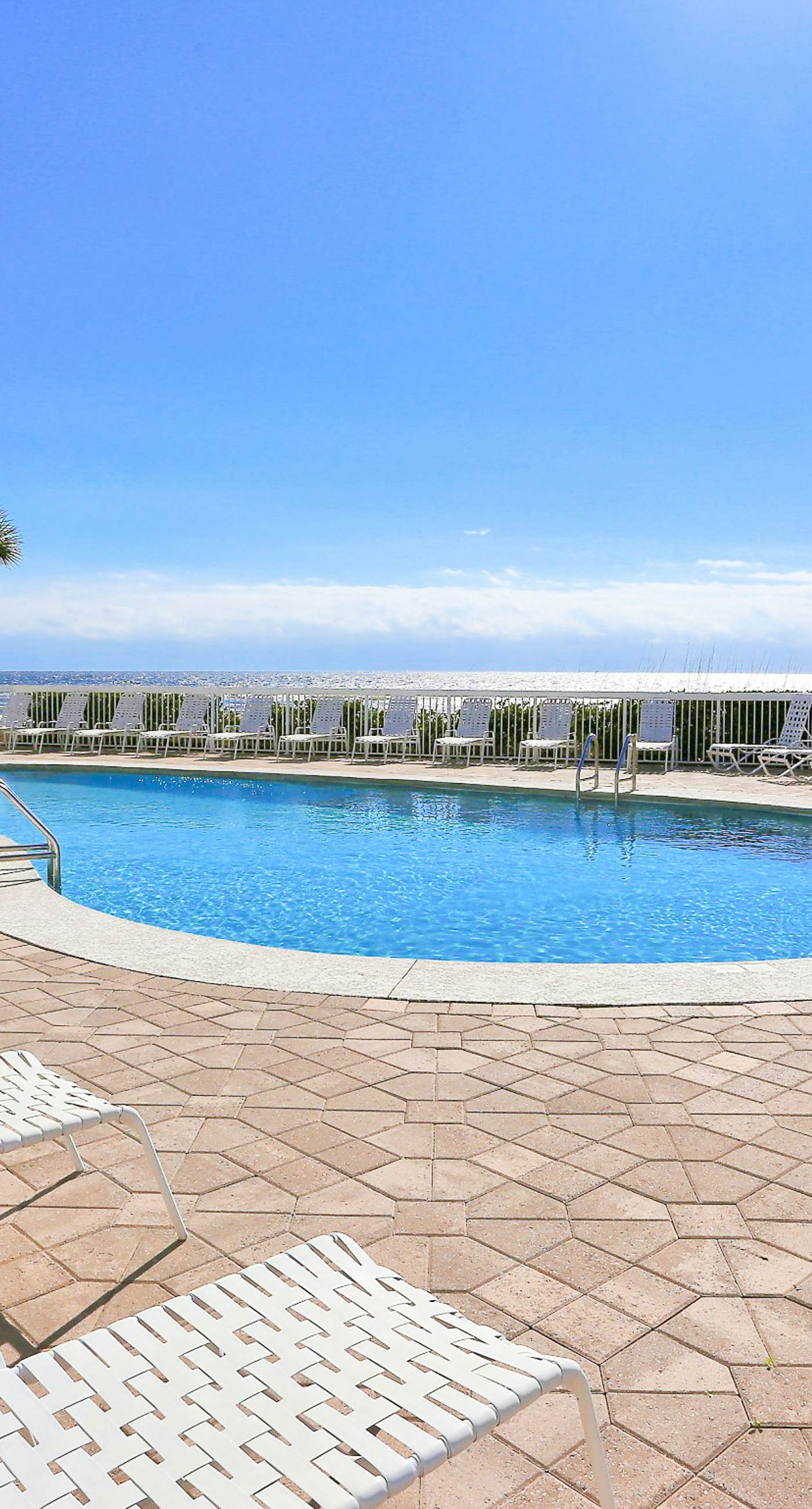 Coastal condo with special fall & winter rates