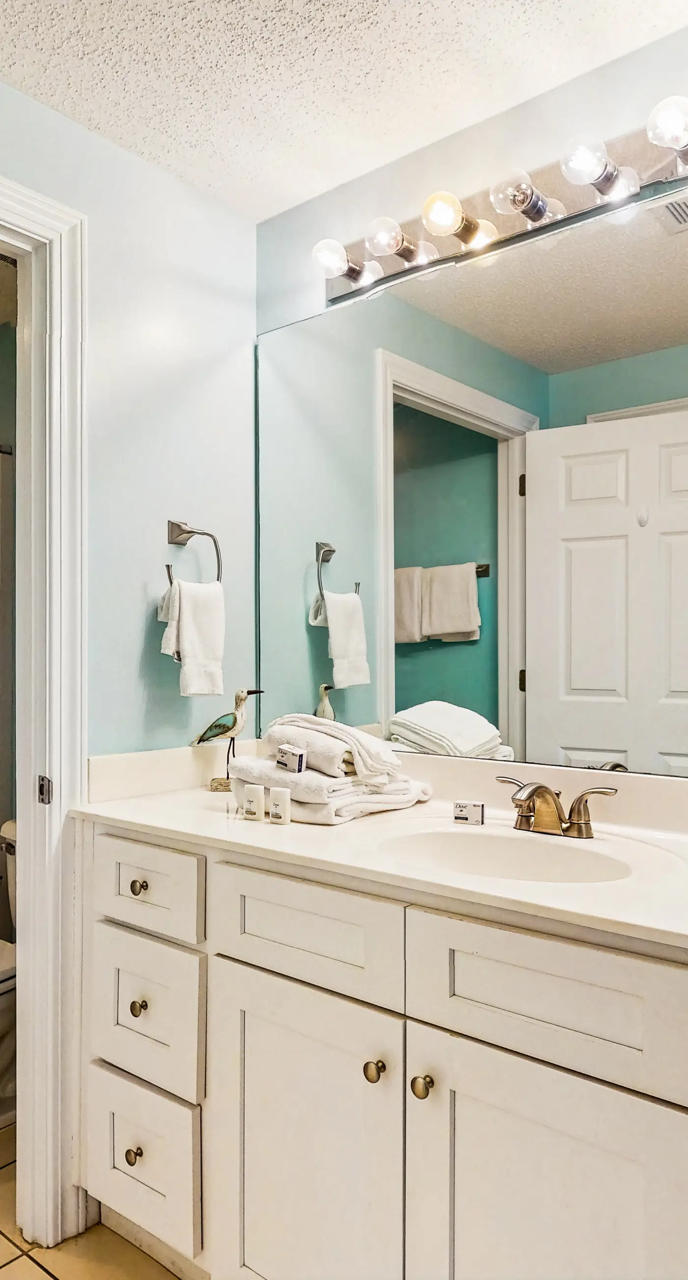 Enclave 403 | Gulf-Front Suite Retreat with WiFi, Balcony, & Shared Pool - Steps to the Sand