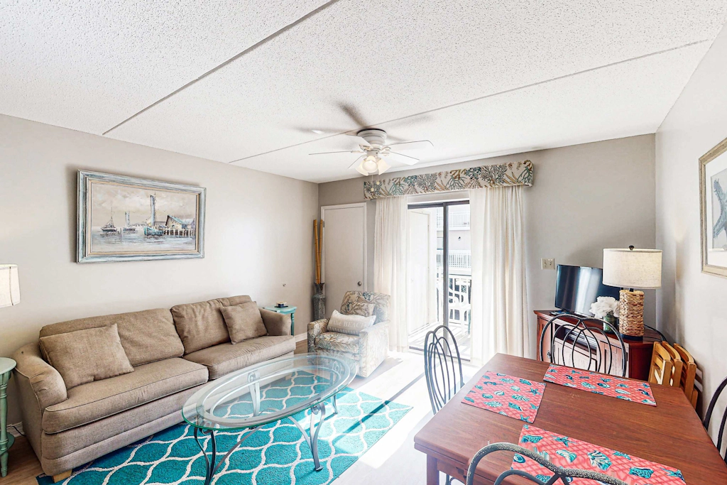 Beach Lovers Dream | Gulf-Front Getaway | 3 Pools, Tennis, Grilling Area