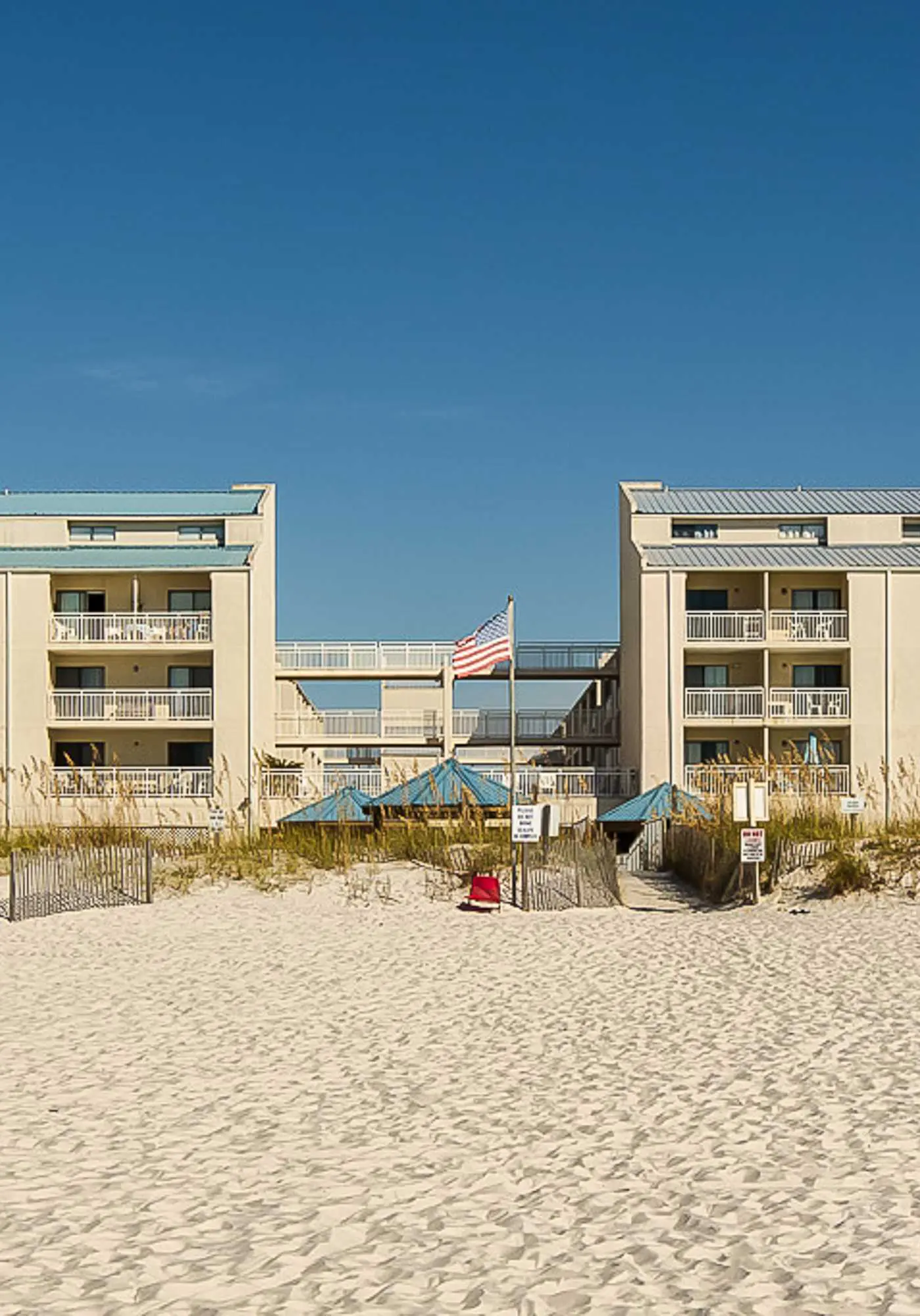 Beach Lovers Dream | Gulf-Front Getaway | 3 Pools, Tennis, Grilling Area