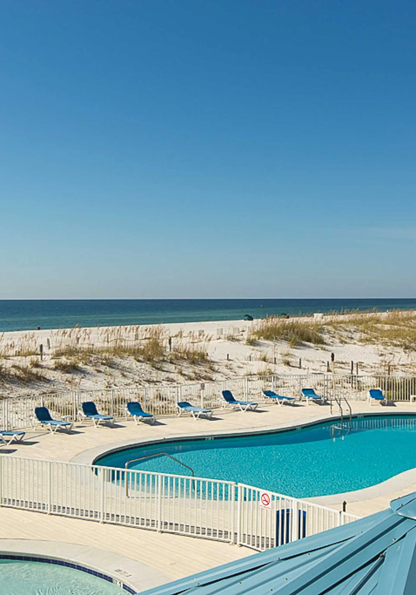 Beach Lovers Dream | Gulf-Front Getaway | 3 Pools, Tennis, Grilling Area
