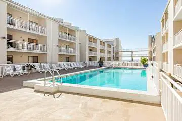 Beach Lovers Dream | Gulf-Front Getaway | 3 Pools, Tennis, Grilling Area