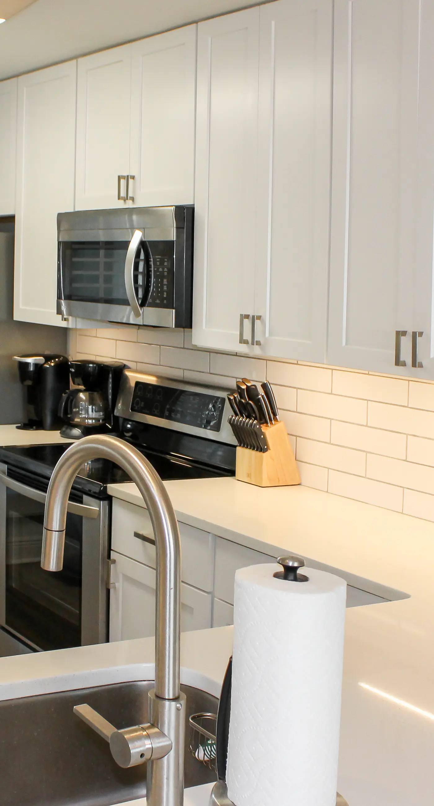 Coastal escape with 2 water-view balconies, 2 pools, tennis & beach access