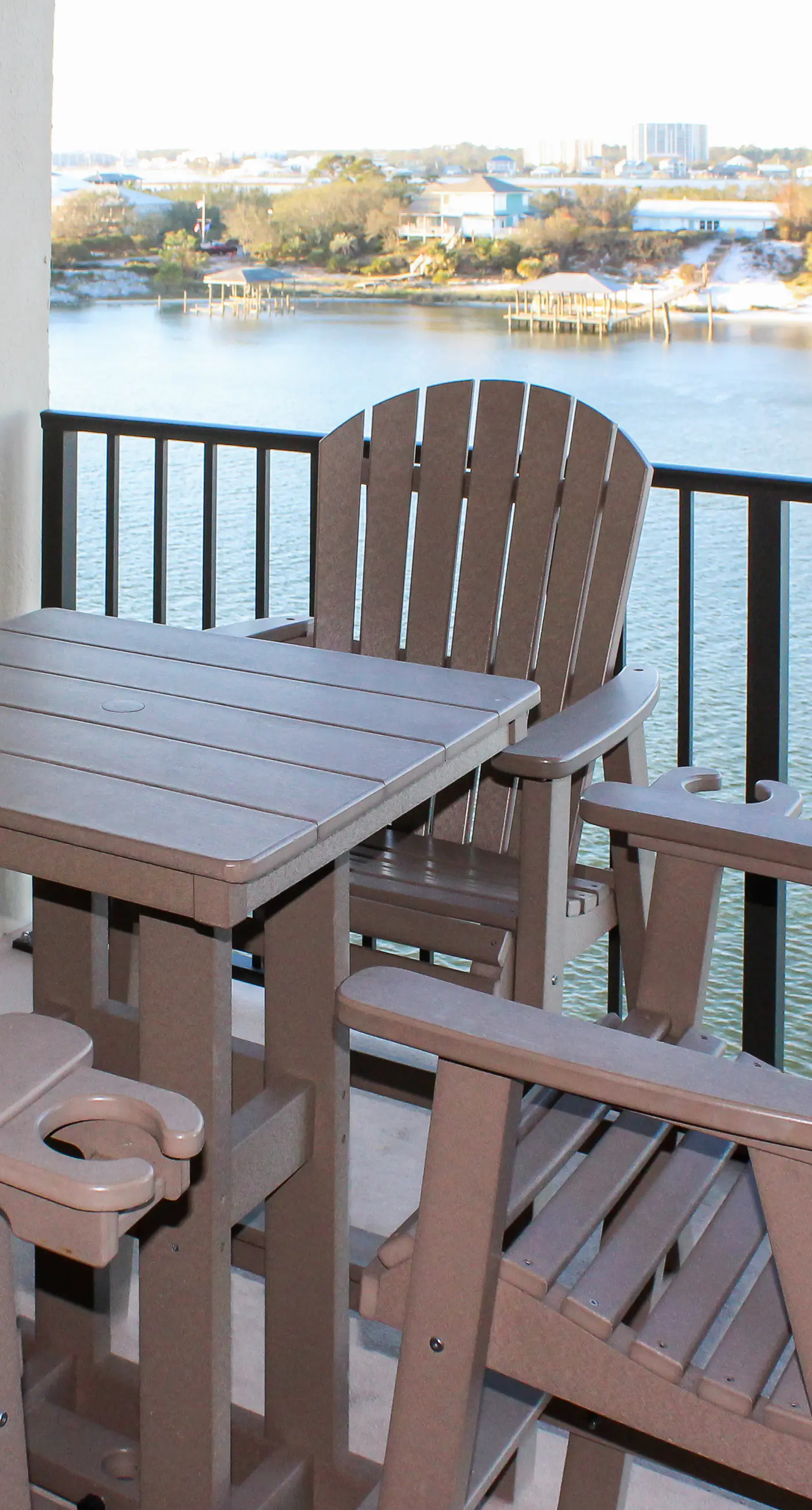 Coastal escape with 2 water-view balconies, 2 pools, tennis & beach access