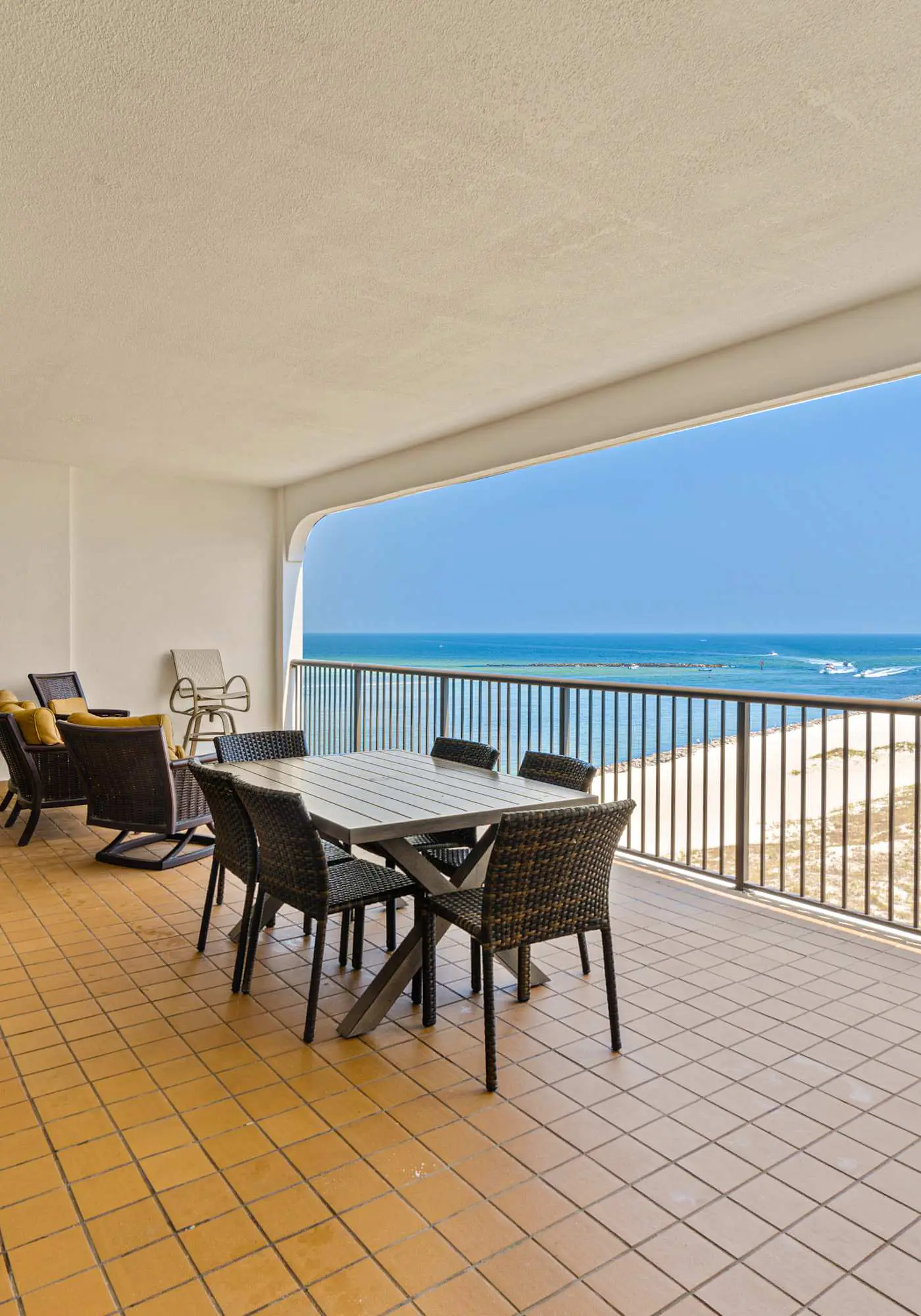 Gulf-front condo with inviting balcony, amazing views, pool & hot tub