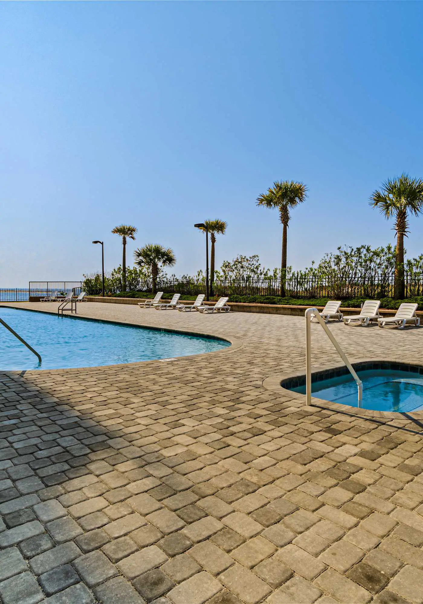 Gulf-front condo with inviting balcony, amazing views, pool & hot tub
