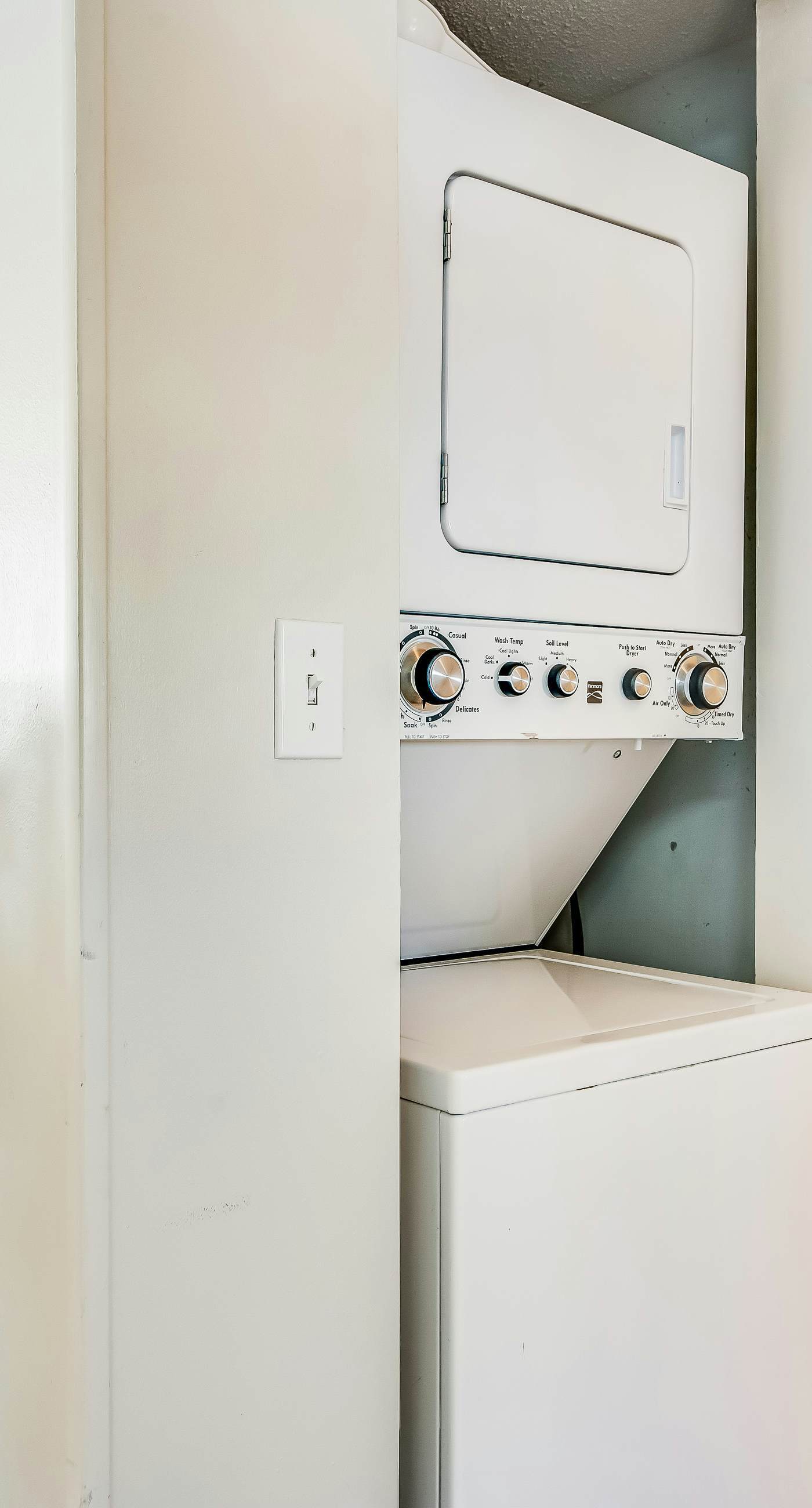 Beautiful home in beachfront luxury complex with pool, sauna & WiFi