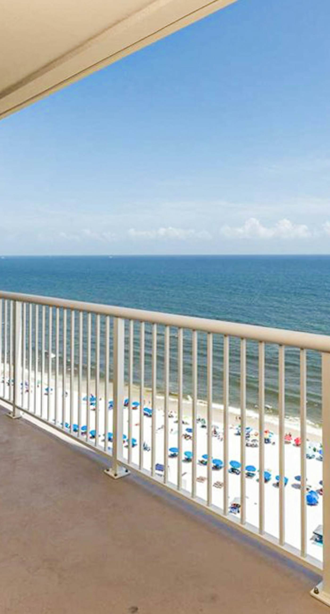 Gulf-front condo with balcony, pool, hot tub, sauna, A/C, & views