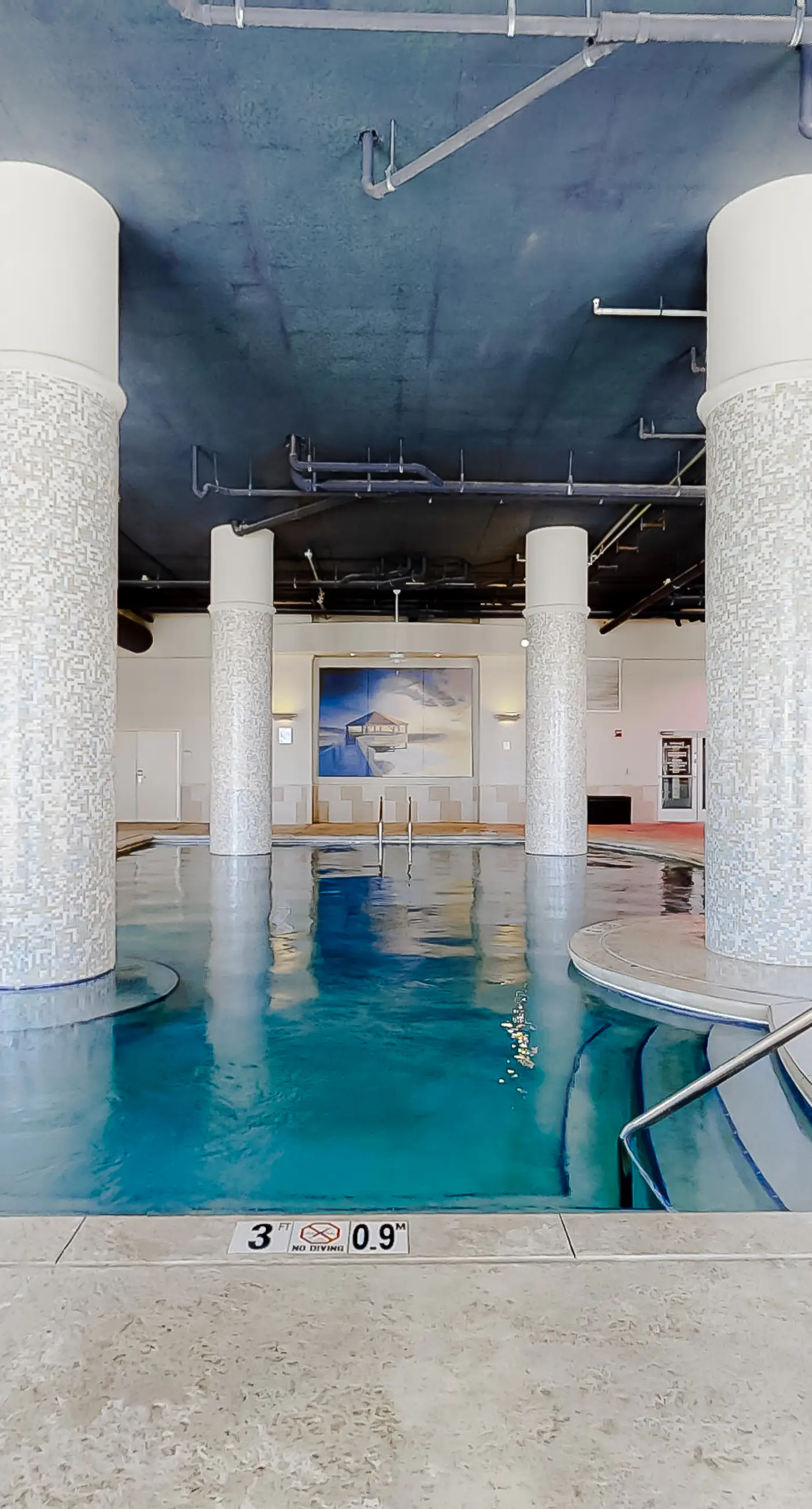 Gulf-front condo with balcony, pool, hot tub, sauna, A/C, & views