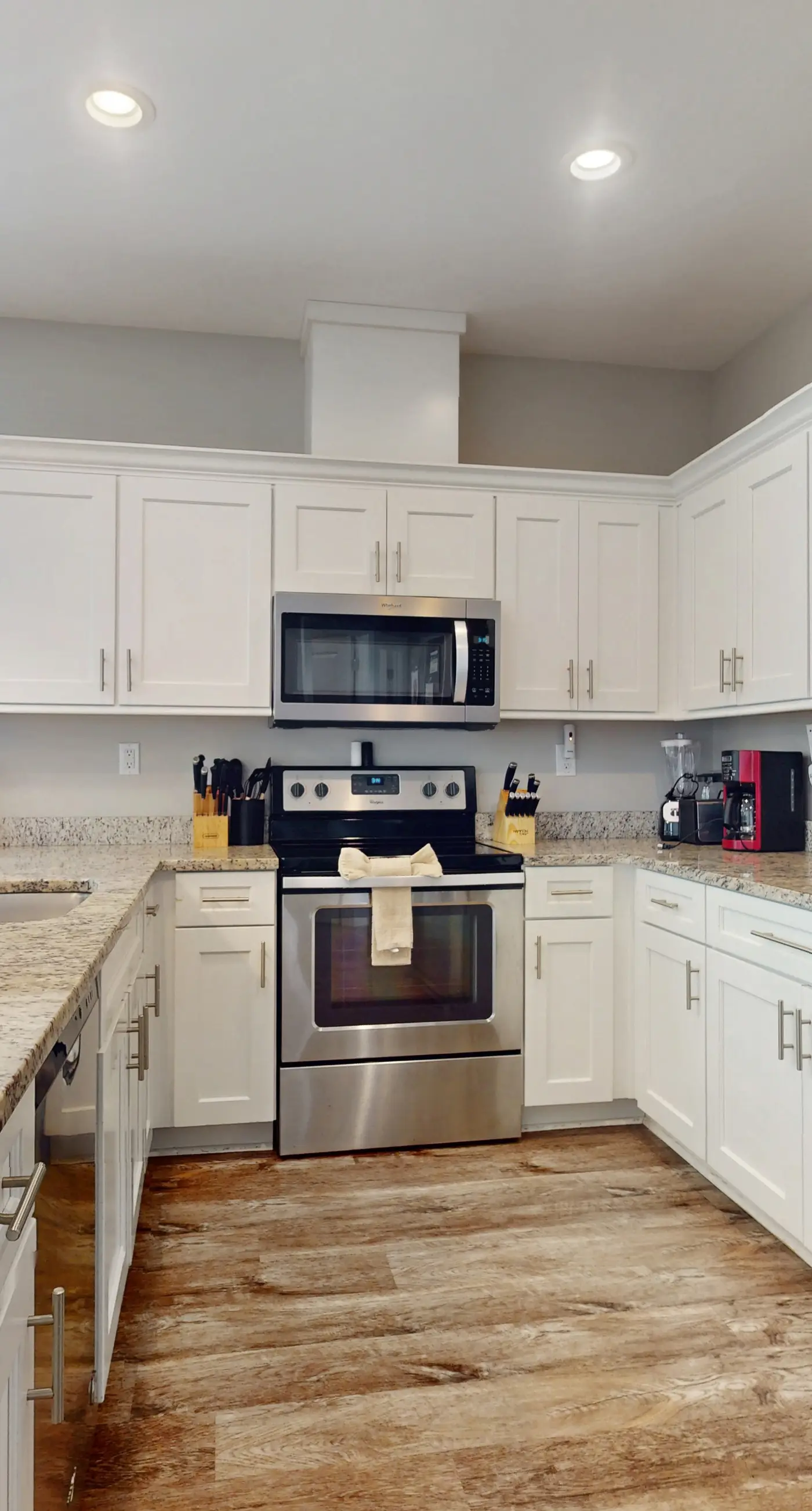 Gorgeous beach house with private pool, outdoor TV & custom grill area