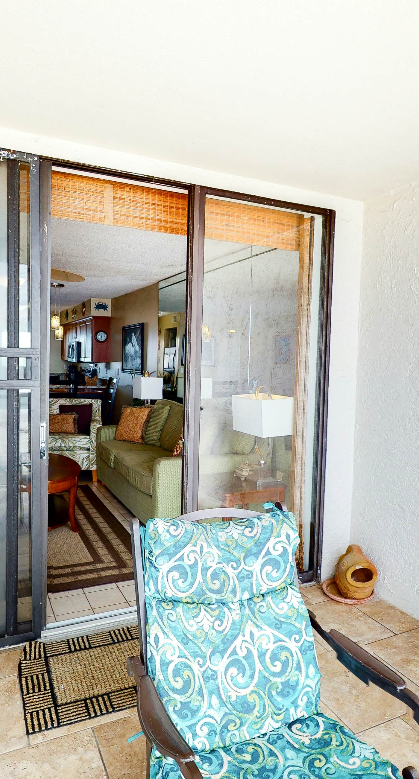 Fantastic home in beachfront complex with Gulf-side pool, sauna & WiFi