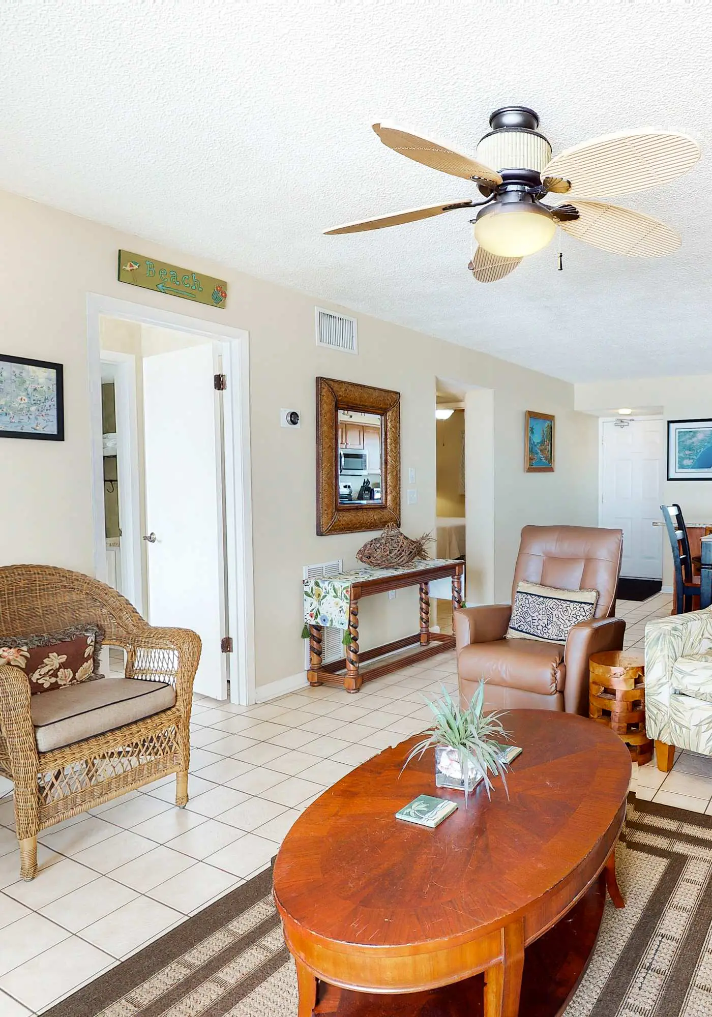 Fantastic home in beachfront complex with Gulf-side pool, sauna & WiFi