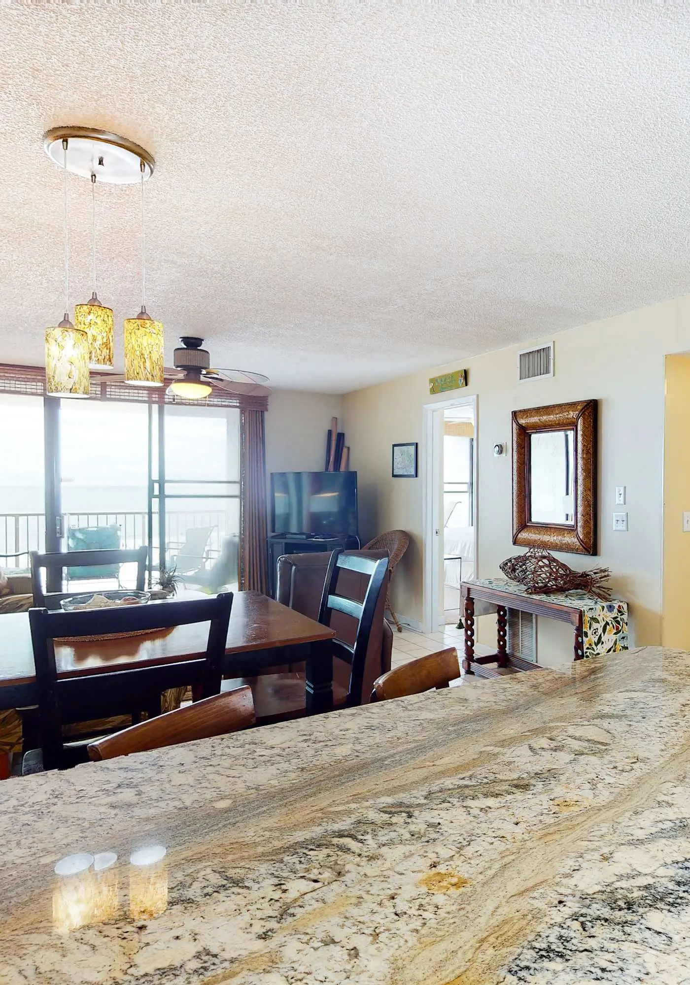 Fantastic home in beachfront complex with Gulf-side pool, sauna & WiFi