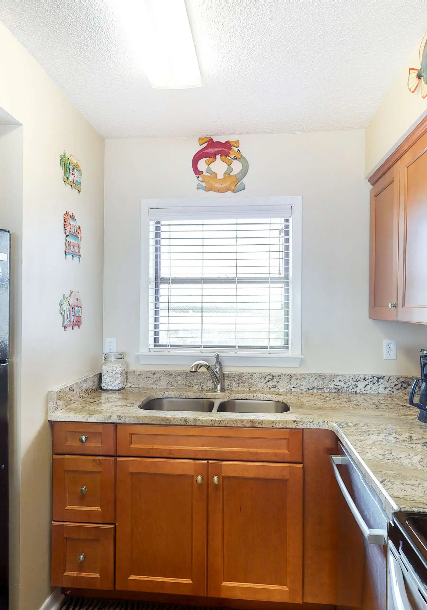 Fantastic home in beachfront complex with Gulf-side pool, sauna & WiFi