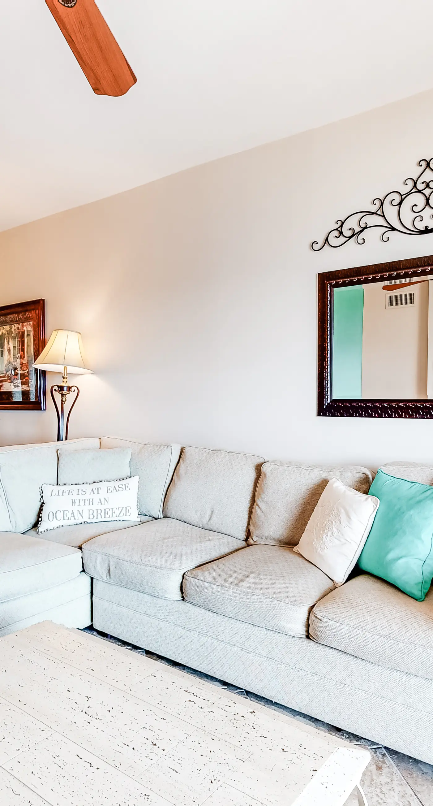 Ninth-Floor Condo in Beachfront Resort with Free WiFi, Shared Pool, Tennis Court