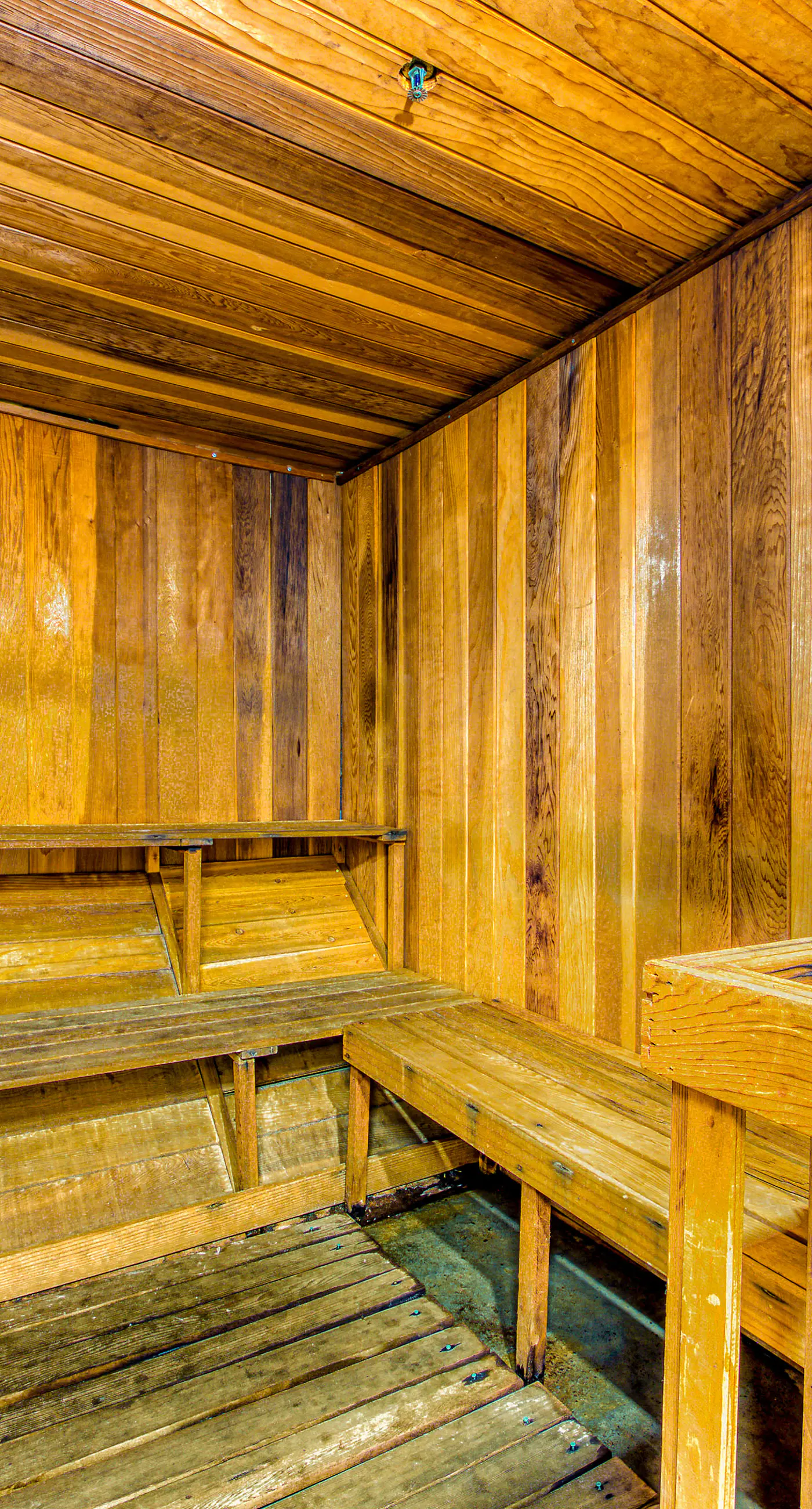 Ninth-Floor Condo in Beachfront Resort with Free WiFi, Shared Pool, Tennis Court