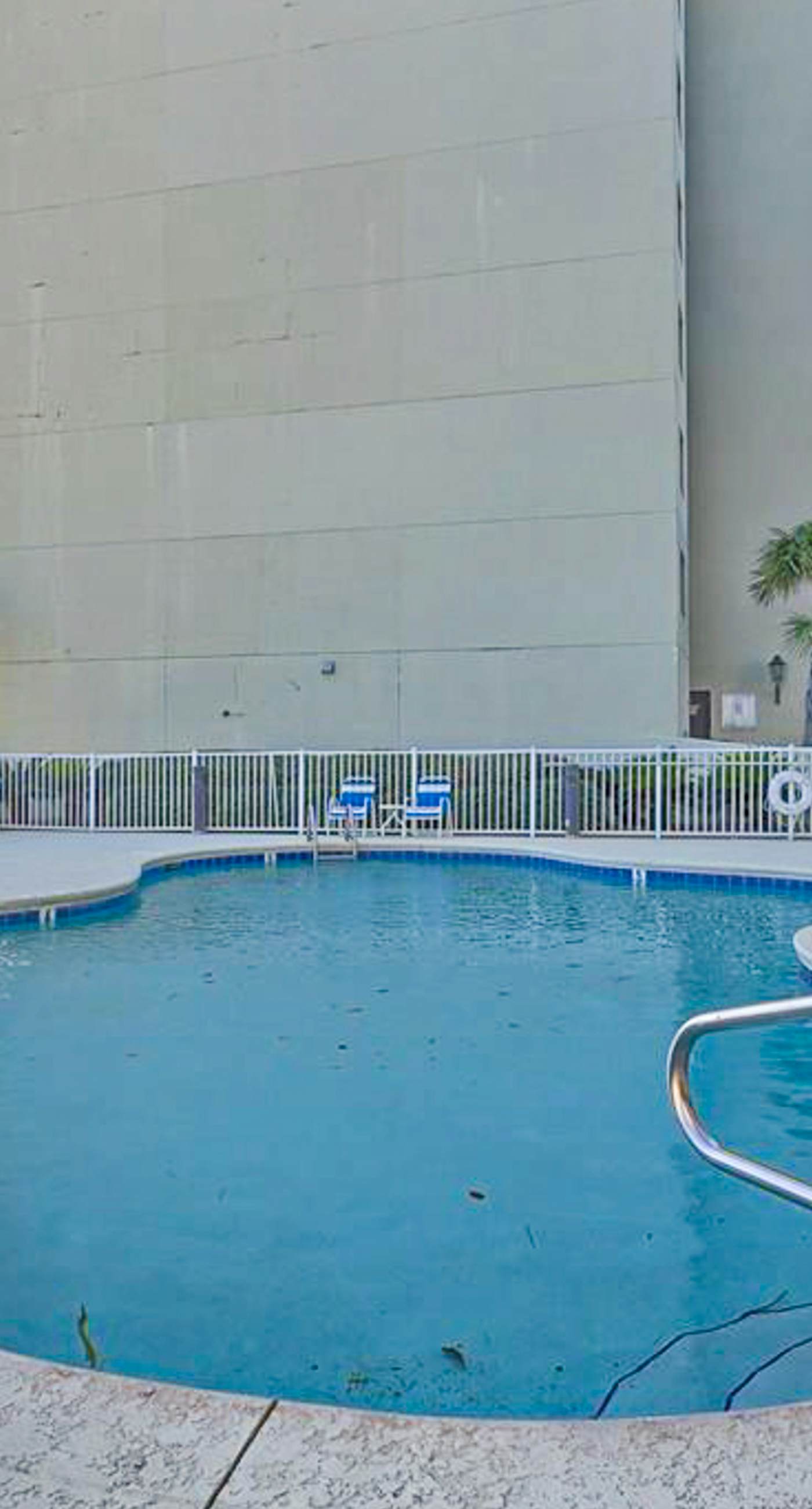 Beachfront Corner Condo with Free WiFi, Furnished Balcony, & a Shared Pool