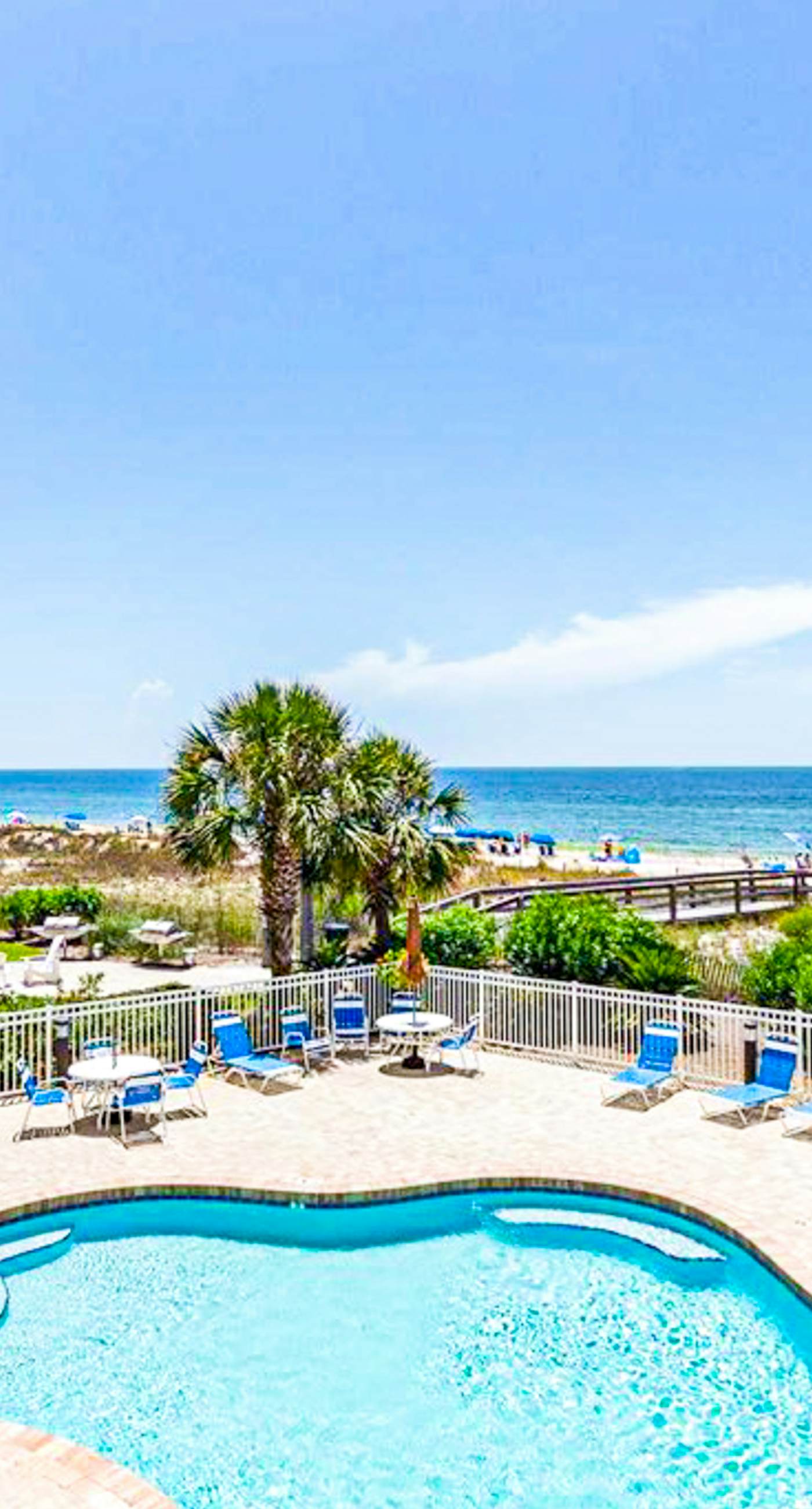 Beachfront Corner Condo with Free WiFi, Furnished Balcony, & a Shared Pool