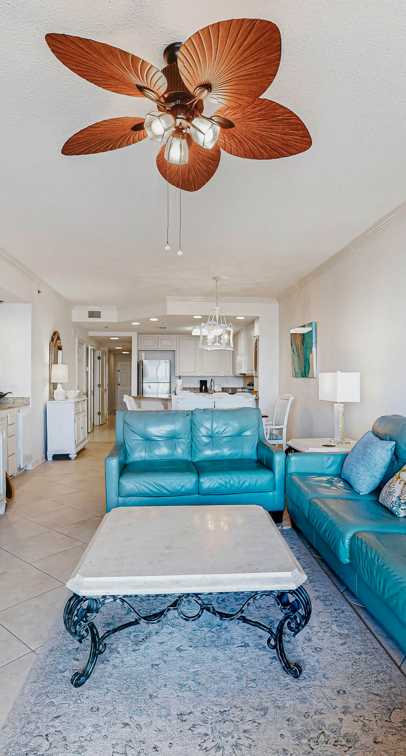 Beachfront resort condo with shared pool, tennis court, free WiFi, central AC