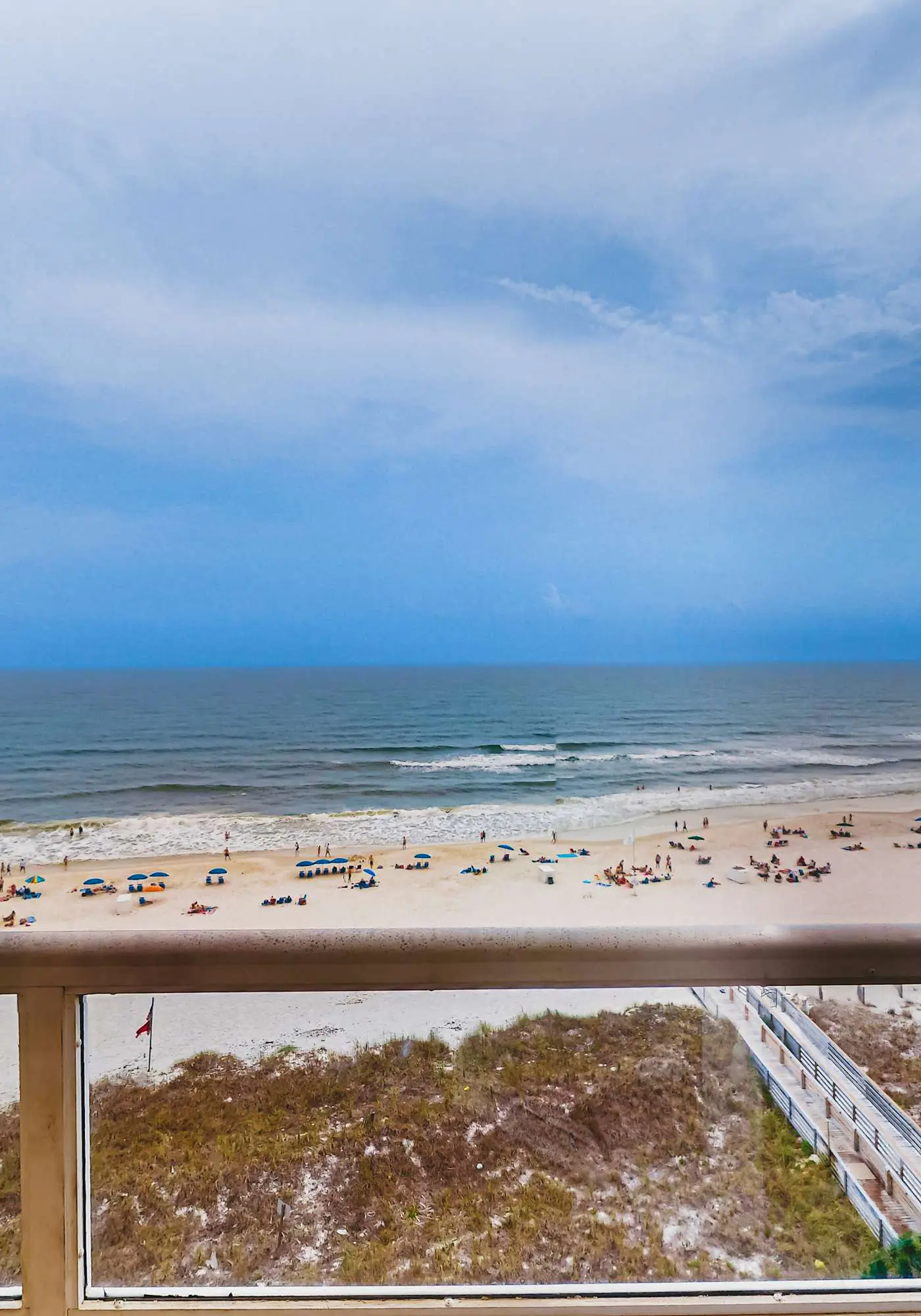 Beachfront resort condo with shared pool, tennis court, free WiFi, central AC