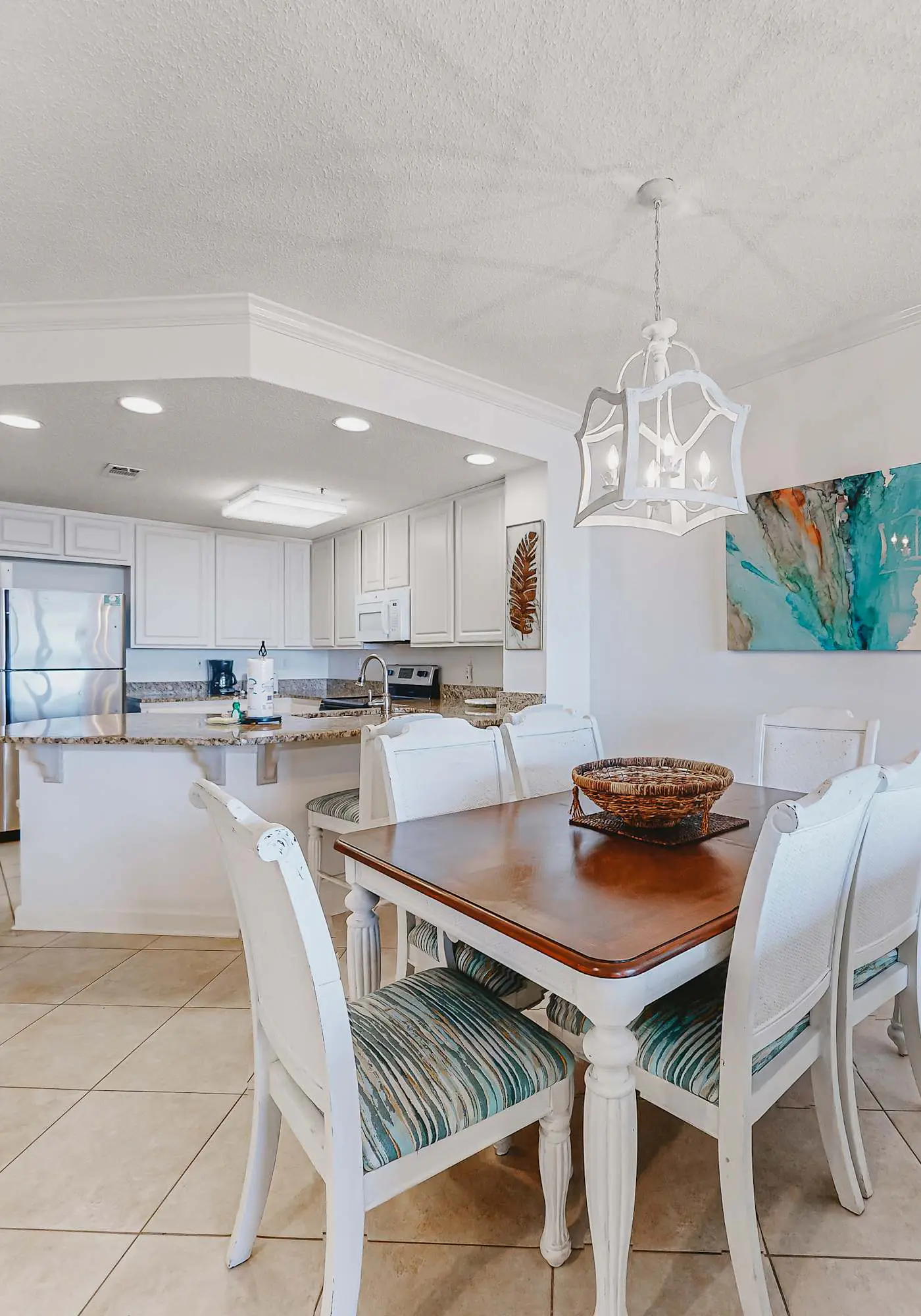 Beachfront resort condo with shared pool, tennis court, free WiFi, central AC