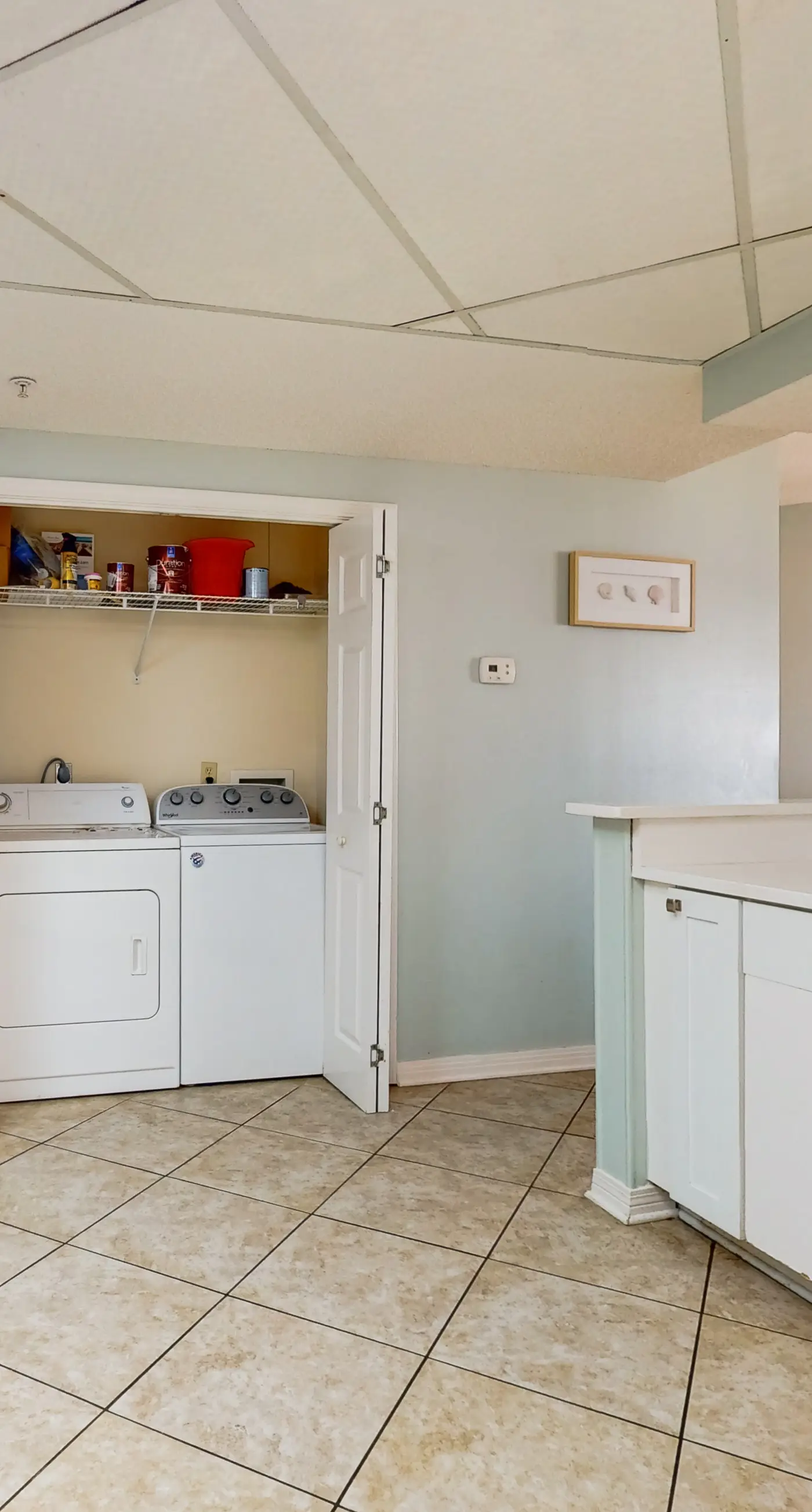 Delightful Corner Getaway With Gulf Views, Beach Access, Free WiFi & Shared Pools