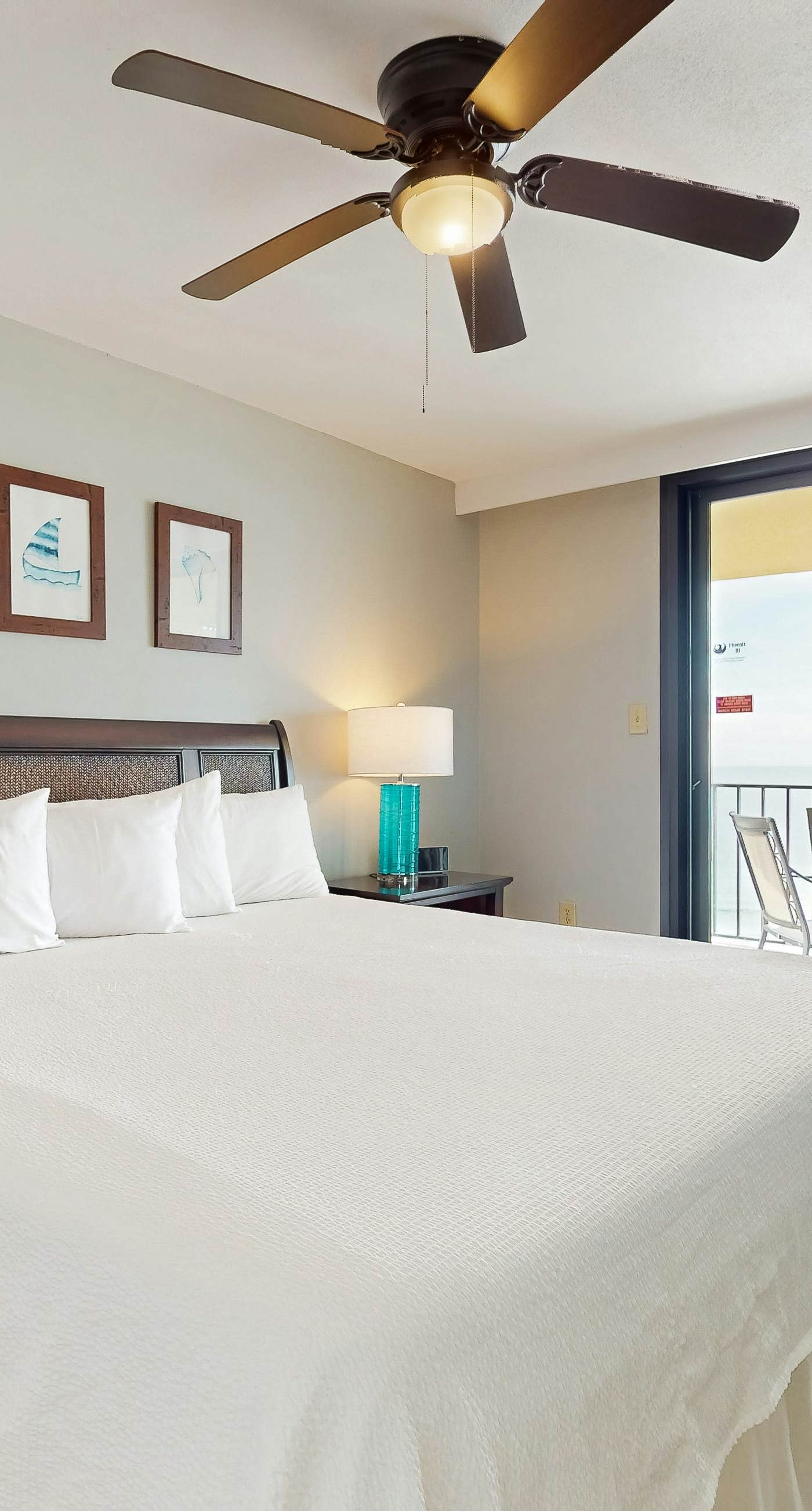 Renovated beachfront condo with balcony, central AC, pool, hot tub & tennis