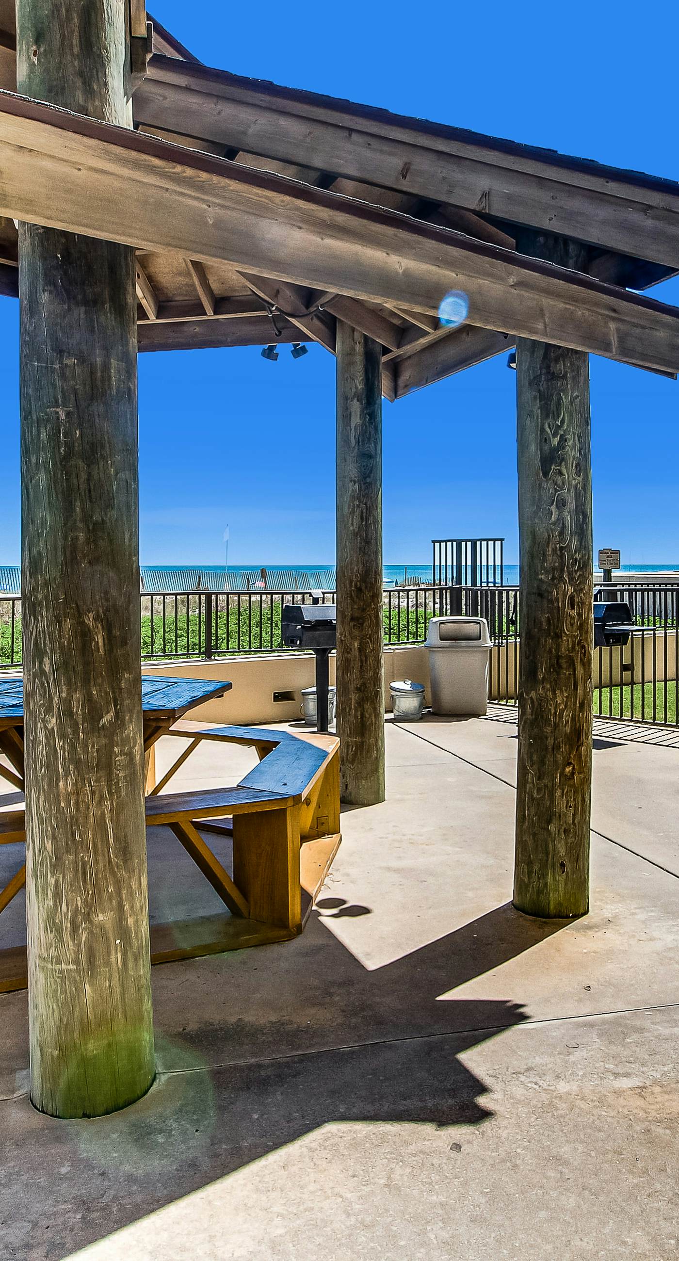 Renovated beachfront condo with balcony, central AC, pool, hot tub & tennis