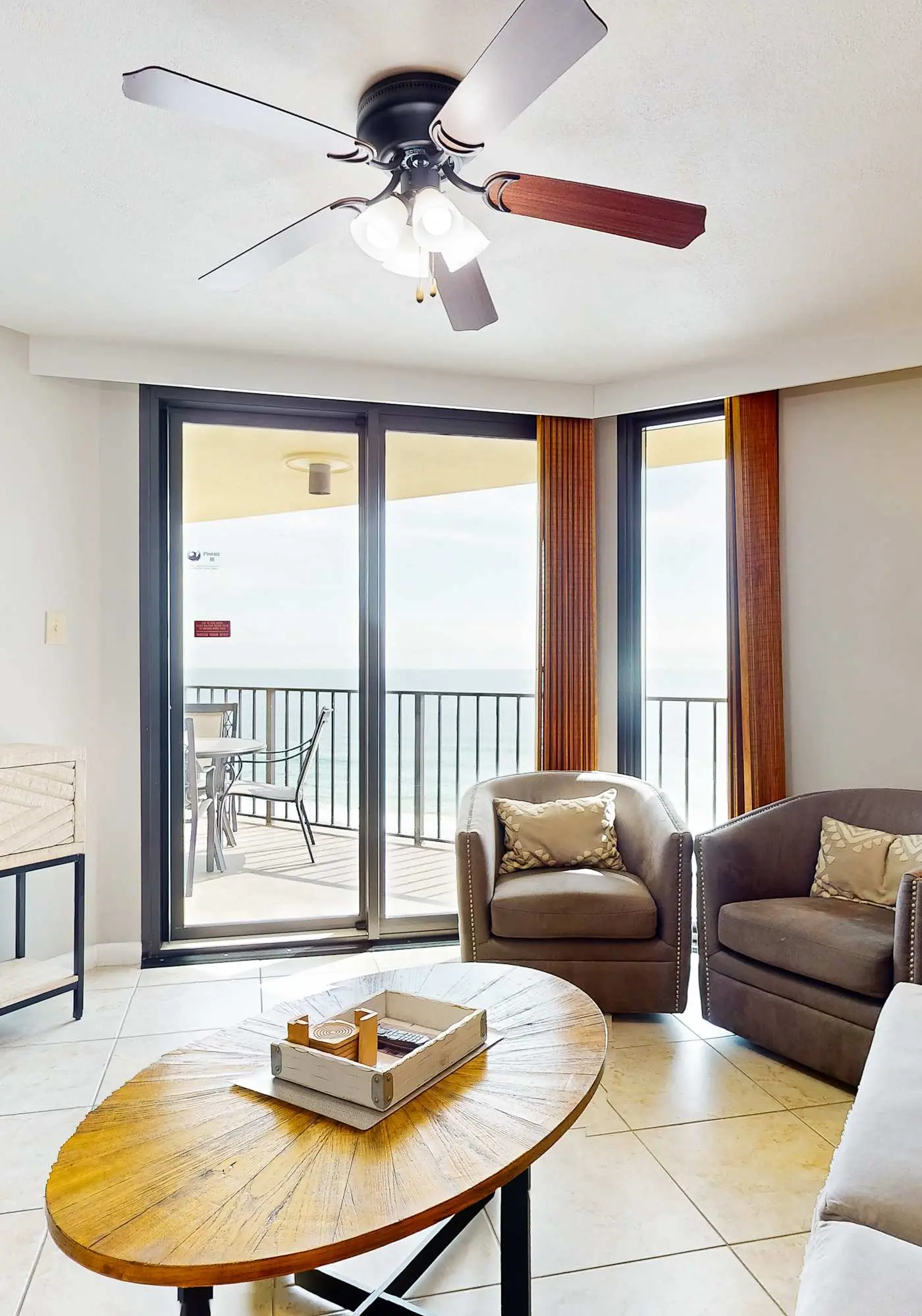 Renovated beachfront condo with balcony, central AC, pool, hot tub & tennis