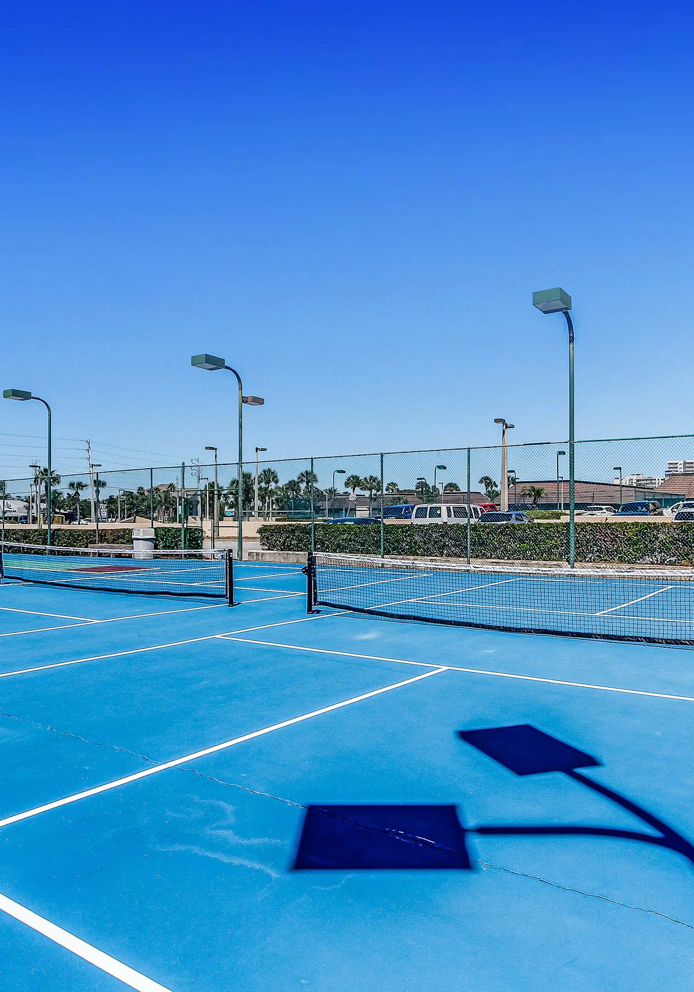 Renovated beachfront condo with balcony, central AC, pool, hot tub & tennis