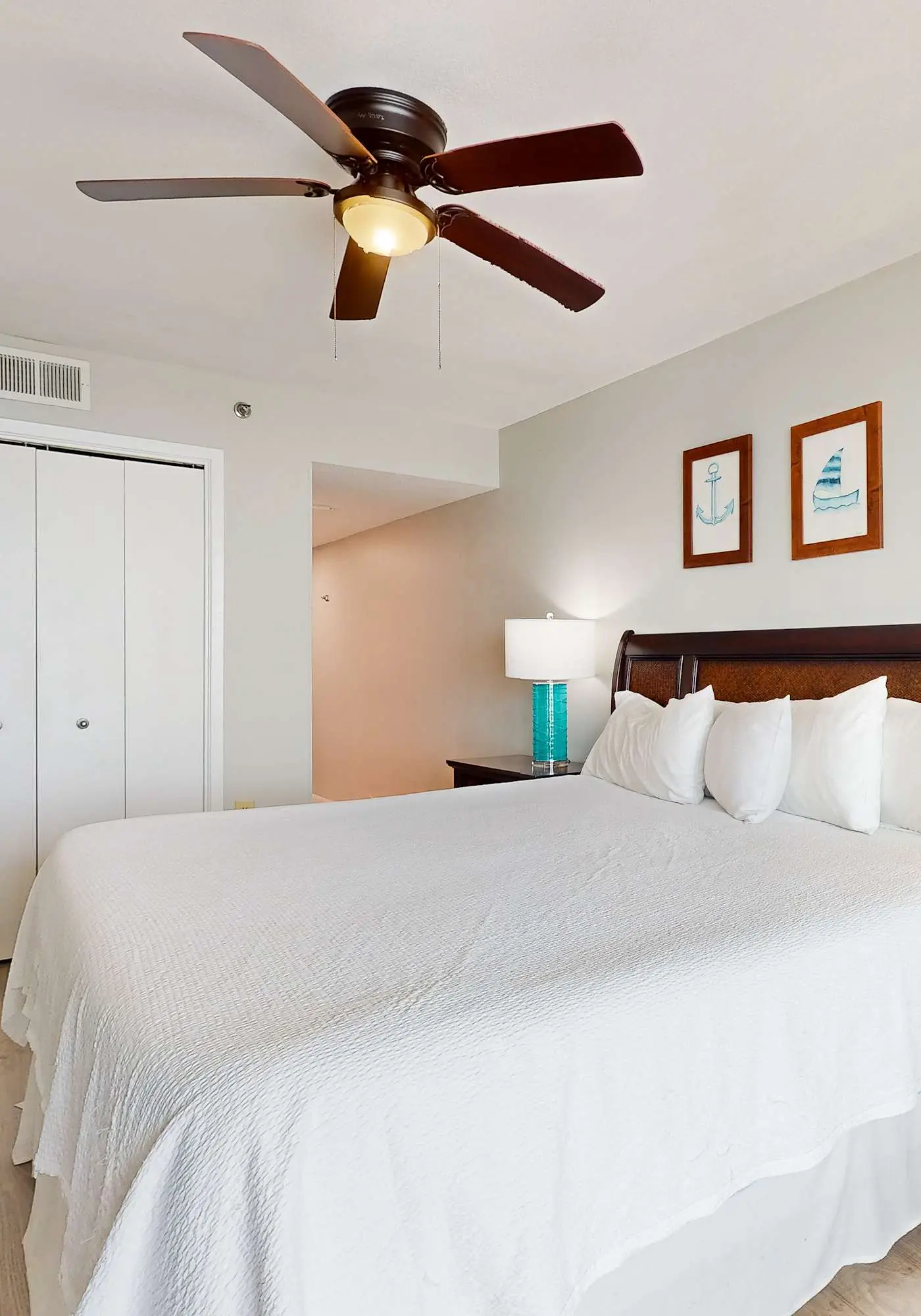 Renovated beachfront condo with balcony, central AC, pool, hot tub & tennis