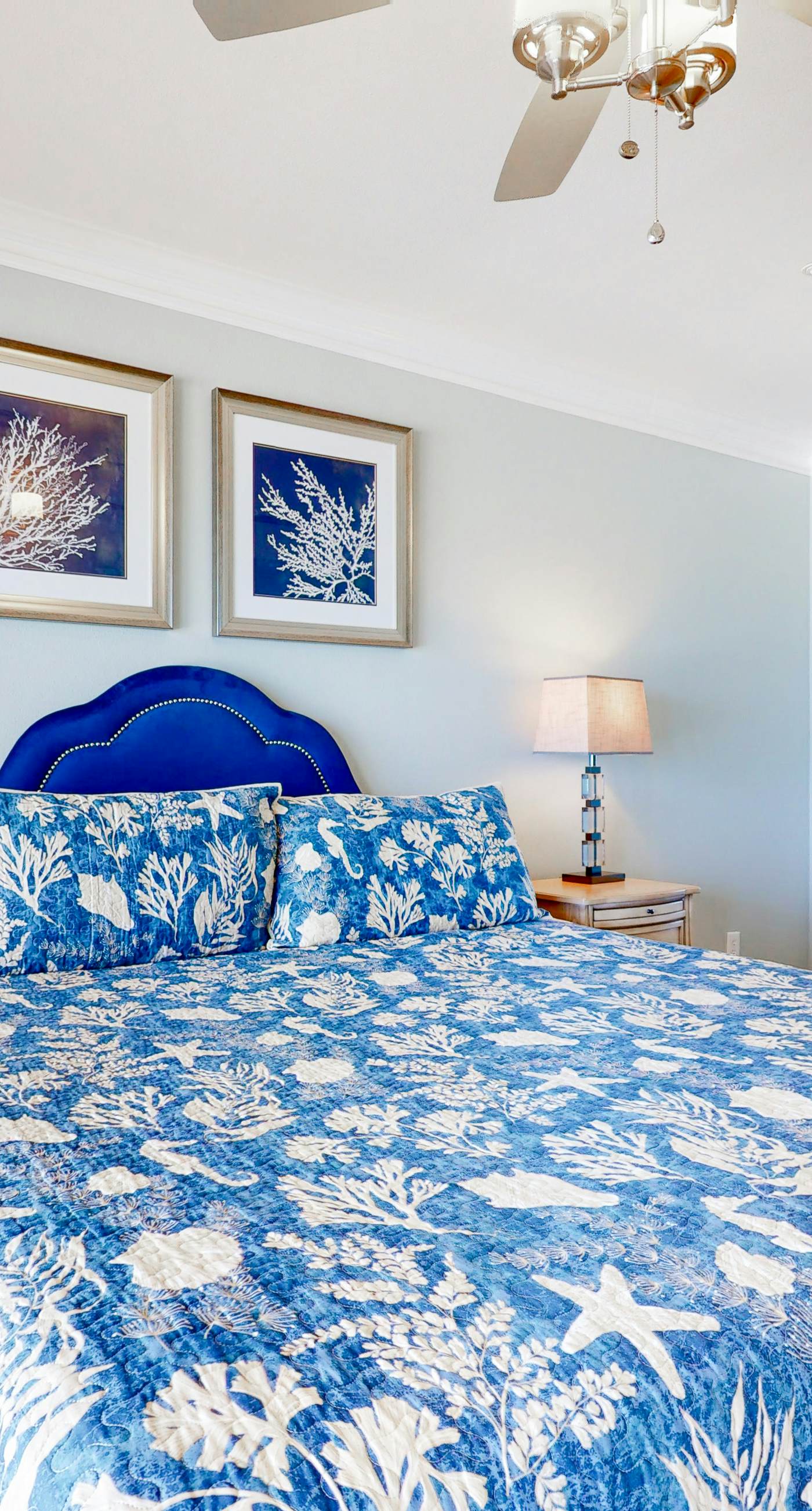 2nd-floor Gulf front condo with private balcony, views, on-site outdoor pool, grill